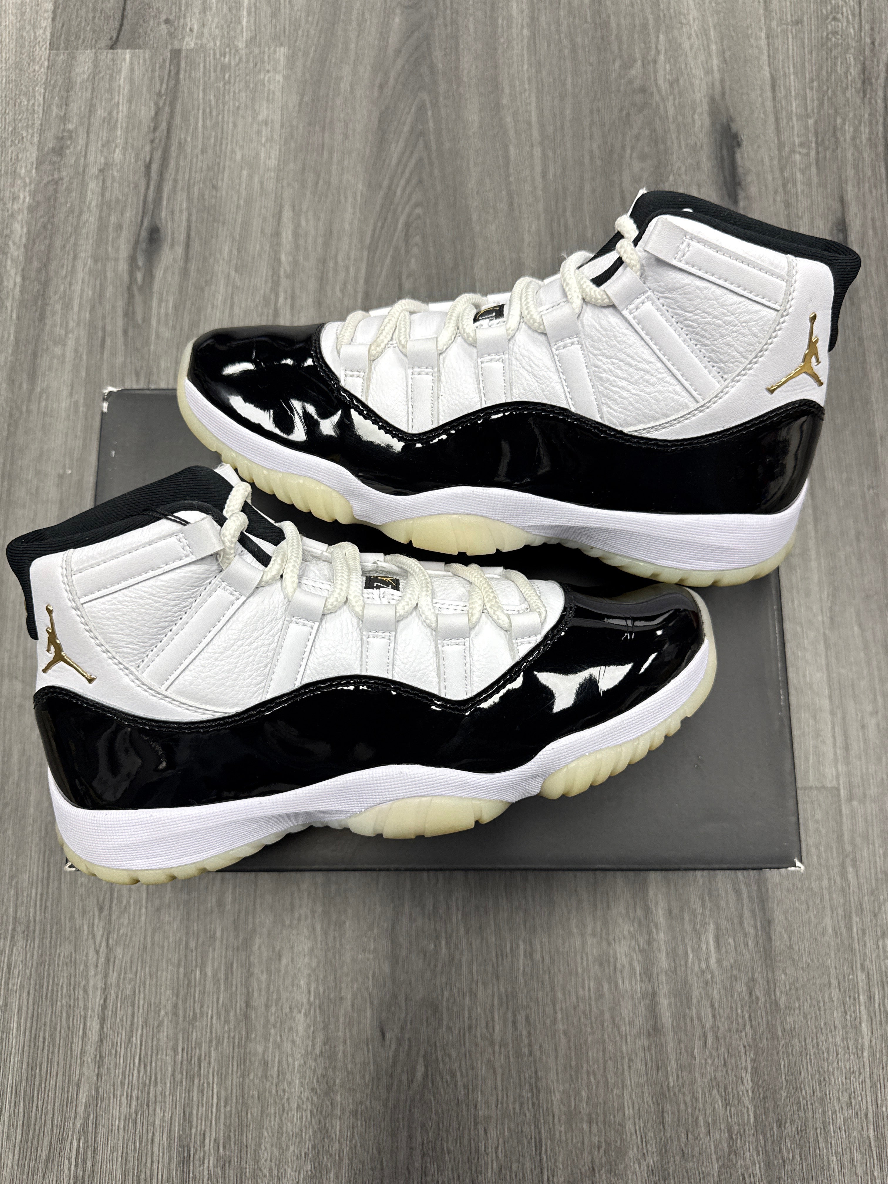 Jordan 11 Gratitude - size 8