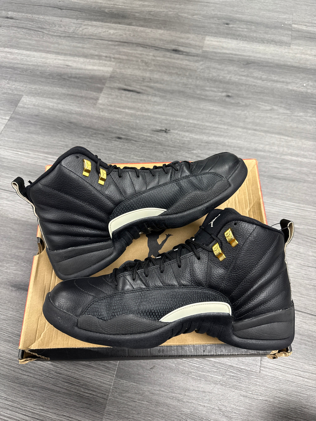 Jordan 12 The Master - Size 13