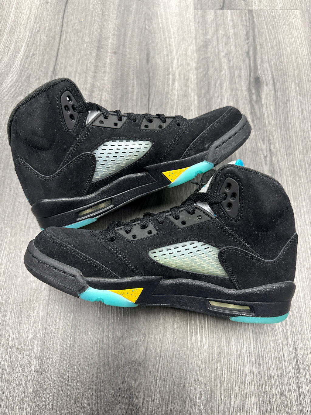 Jordan 5 Aqua GS - size 5.5