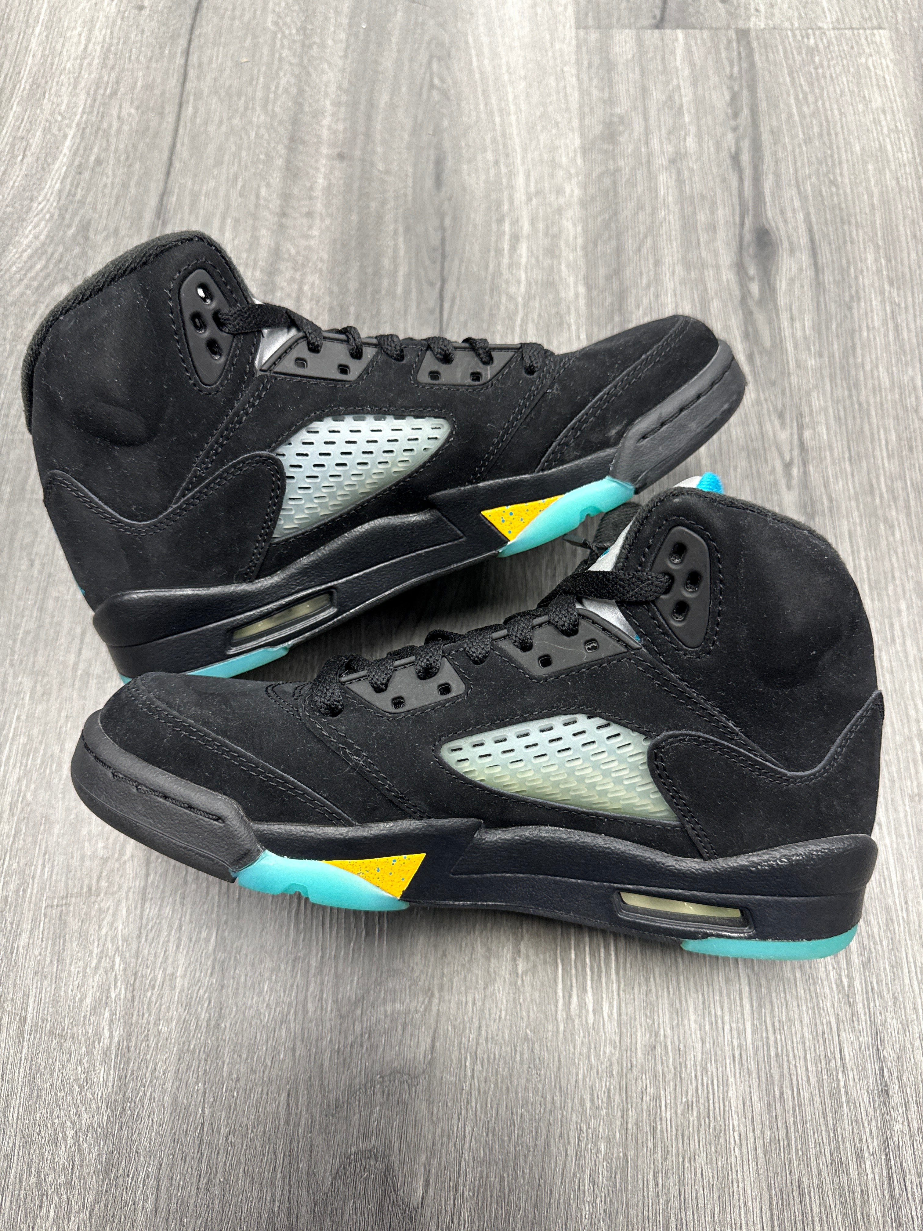 Jordan 5 Aqua GS - size 5.5