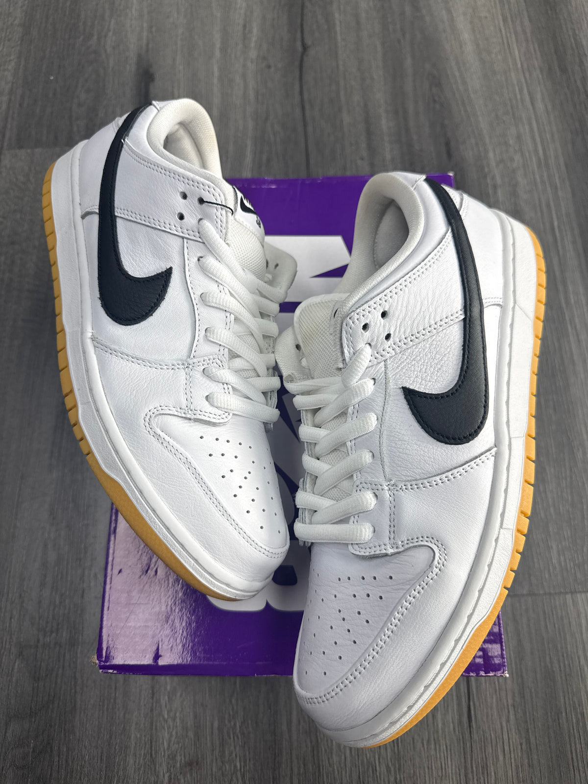Nike Dunk SB Low White Gum - size 10.5