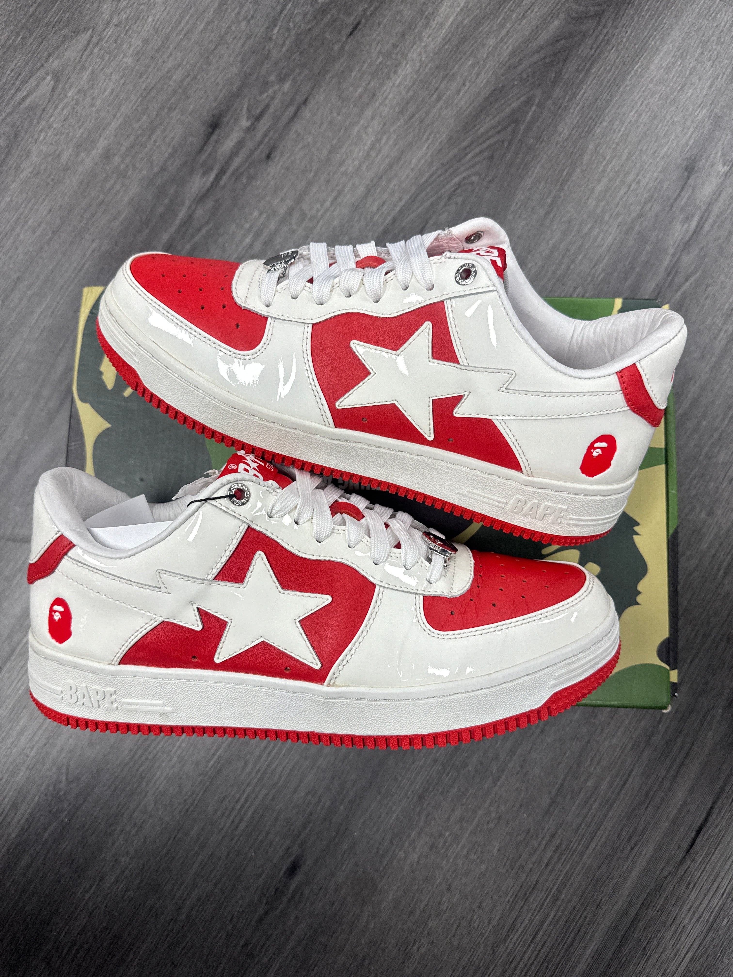 Bapesta White Red - size 9