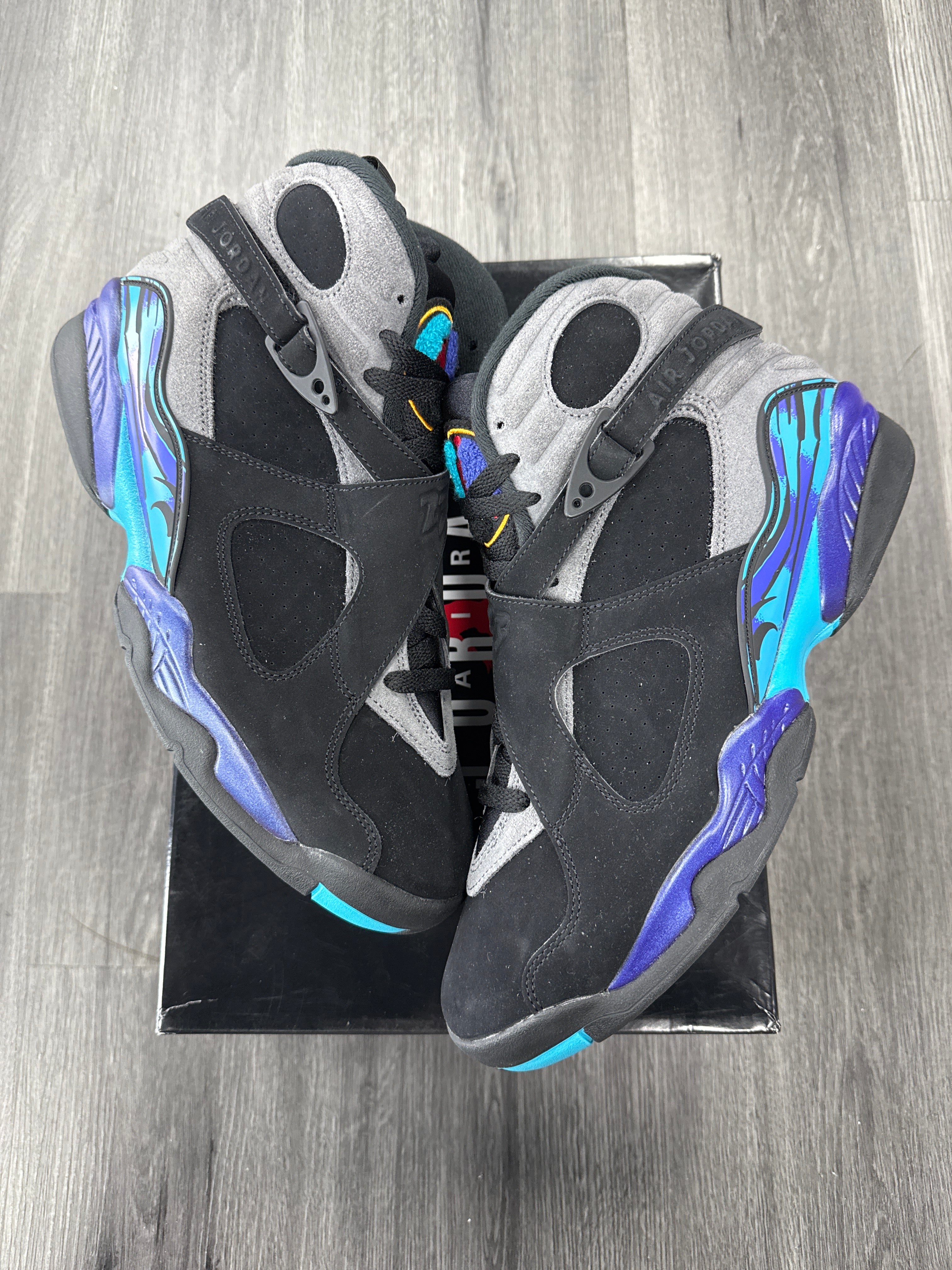 Jordan 8 Aqua - size 10