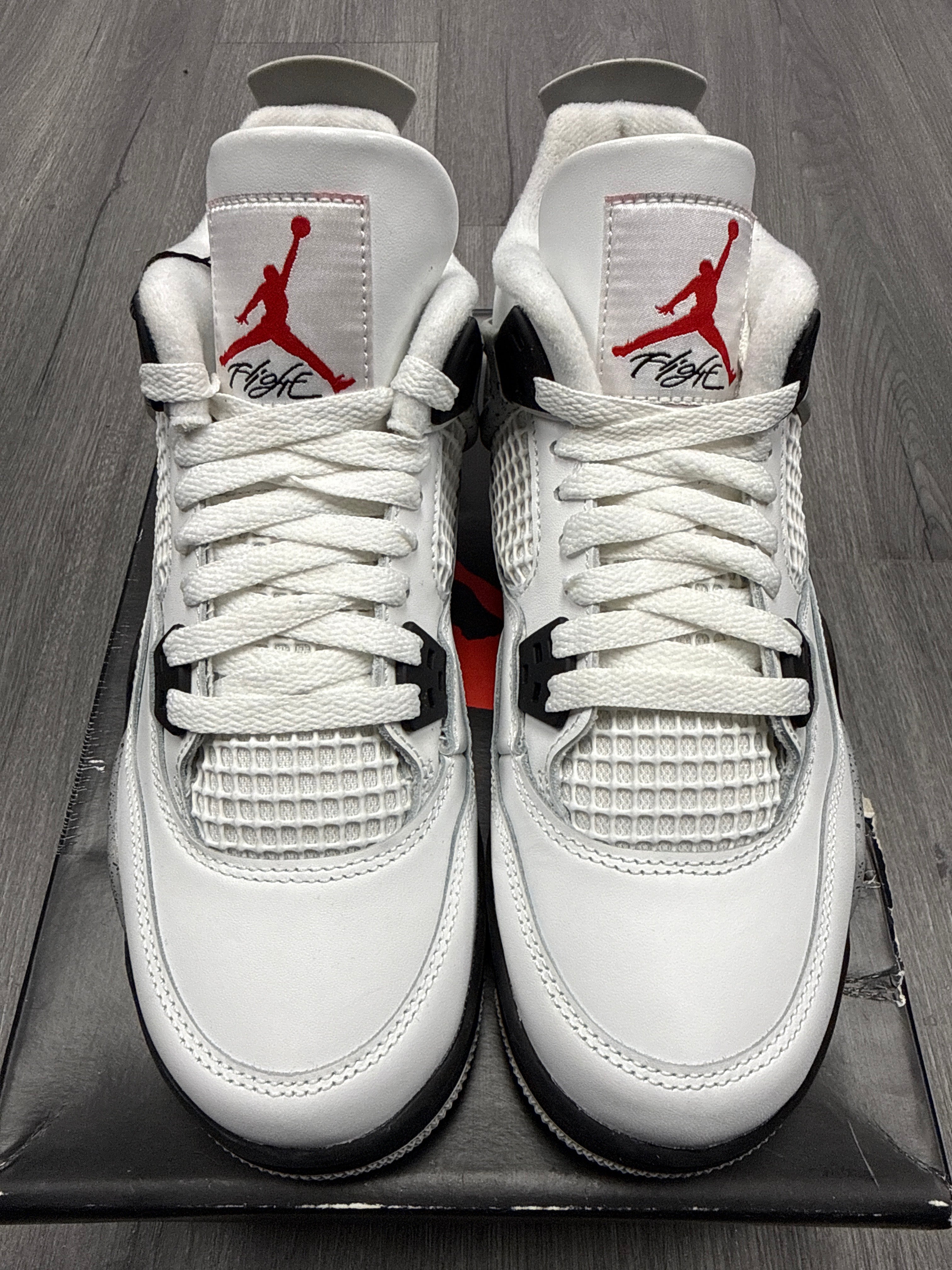 Jordan 4 White Cement GS - size 6