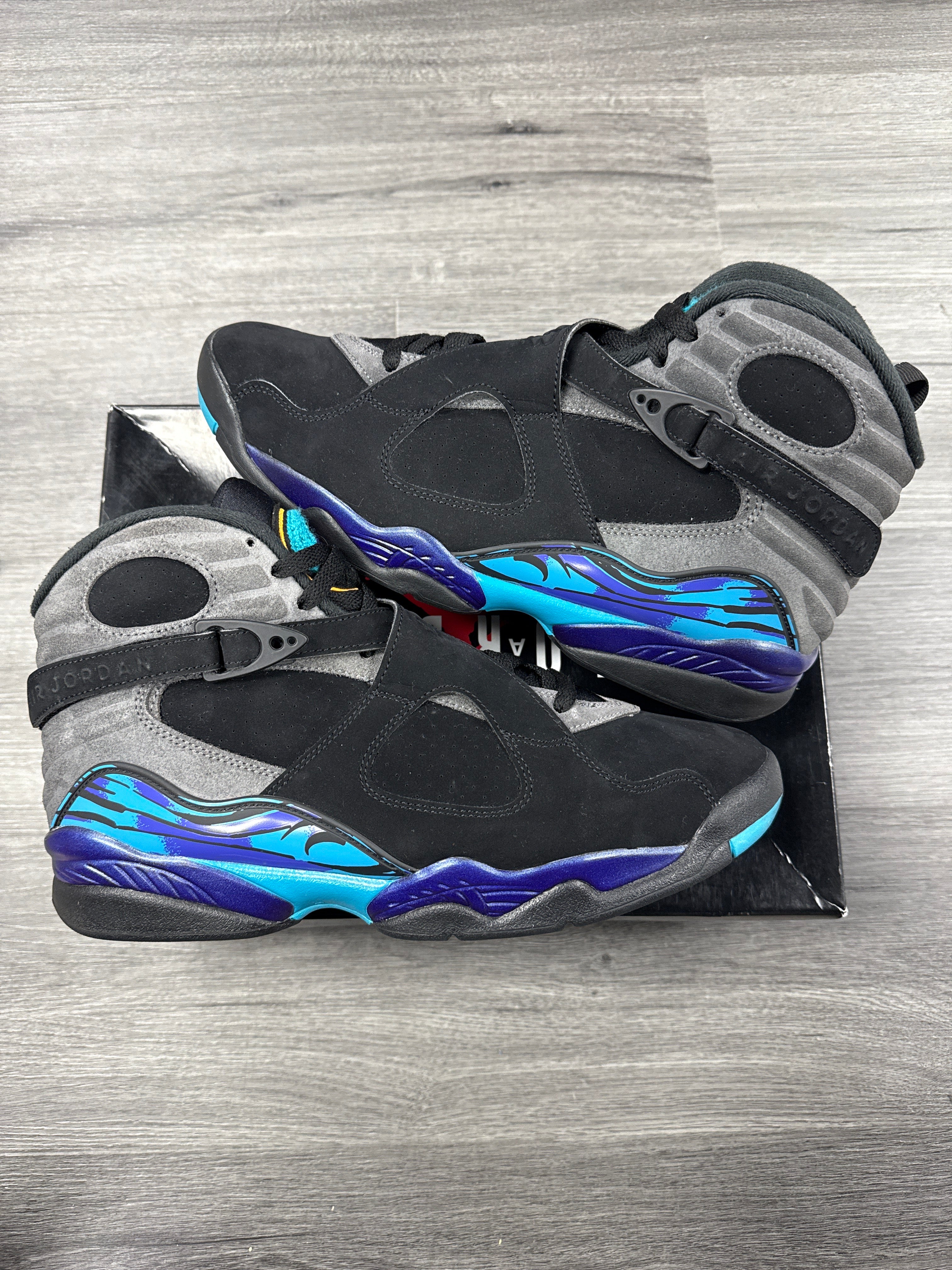 Jordan 8 Aqua - size 11
