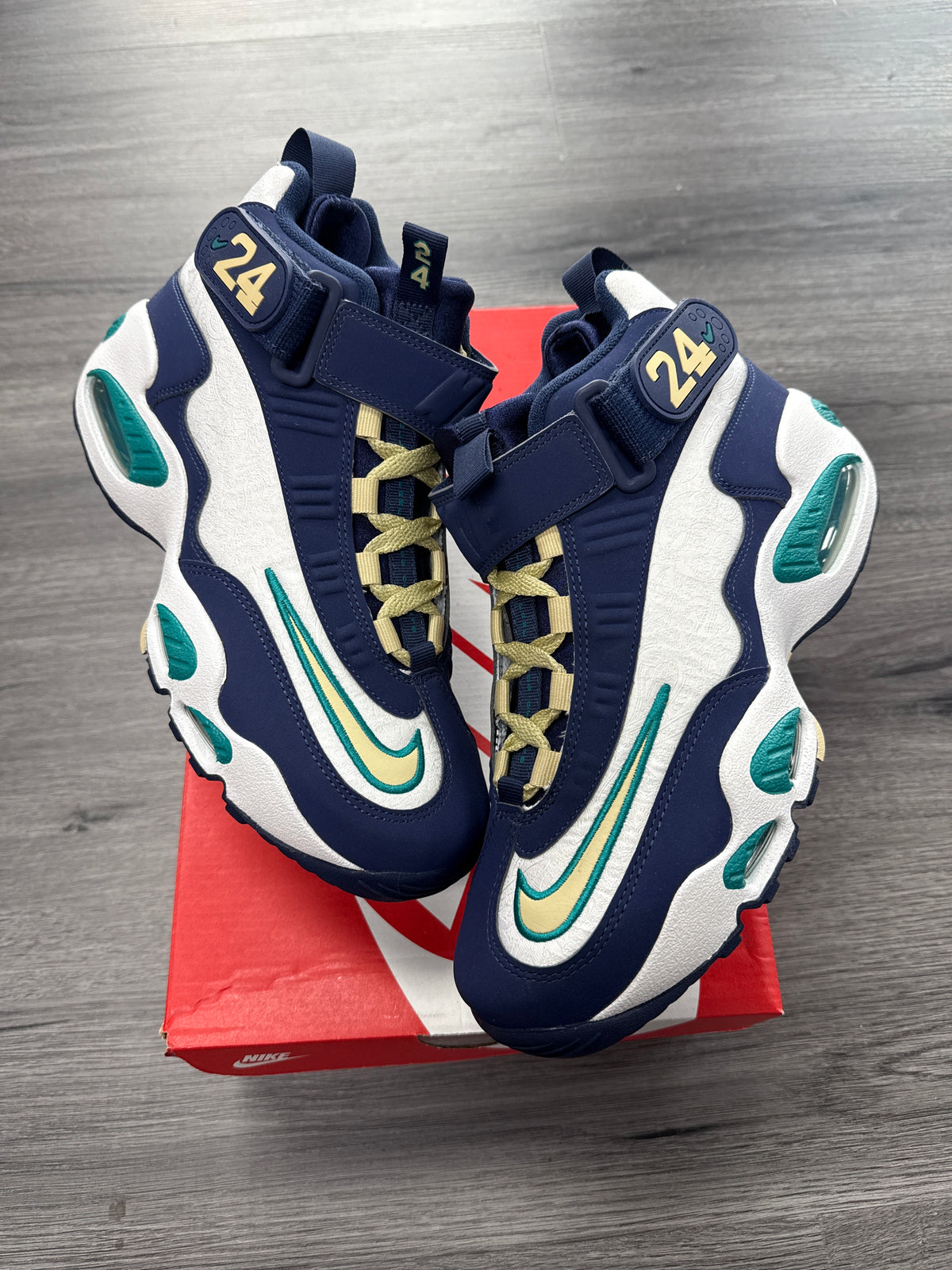 Nike Air Griffey Max 1 Hall of Fame - size 8