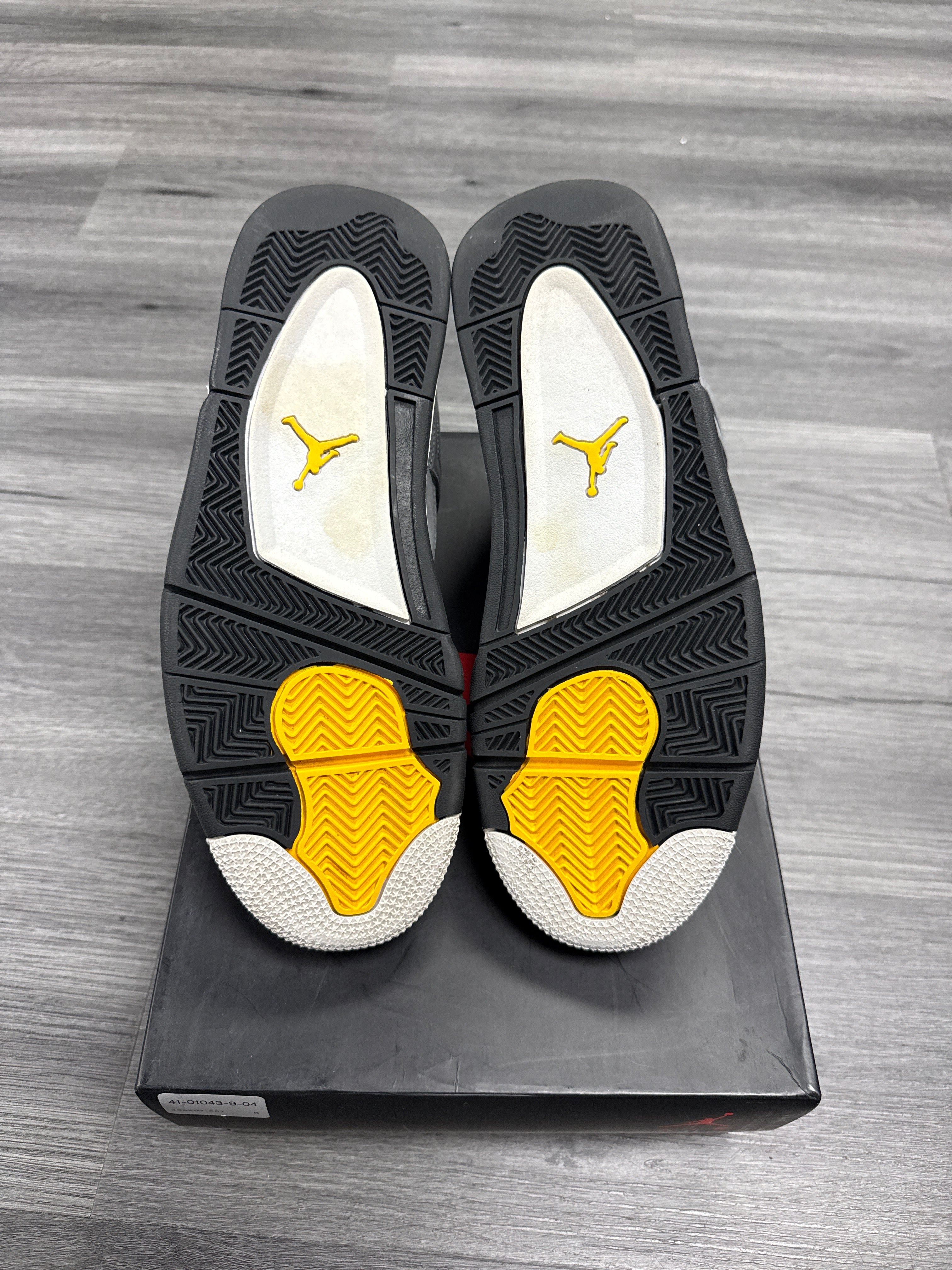 Jordan 4 Cool Grey - Size 9.5