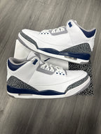 Jordan 3 Midnight Navy - size 12