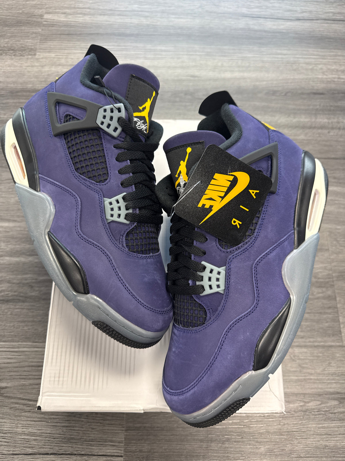 Jordan 4 Lakers - size 11
