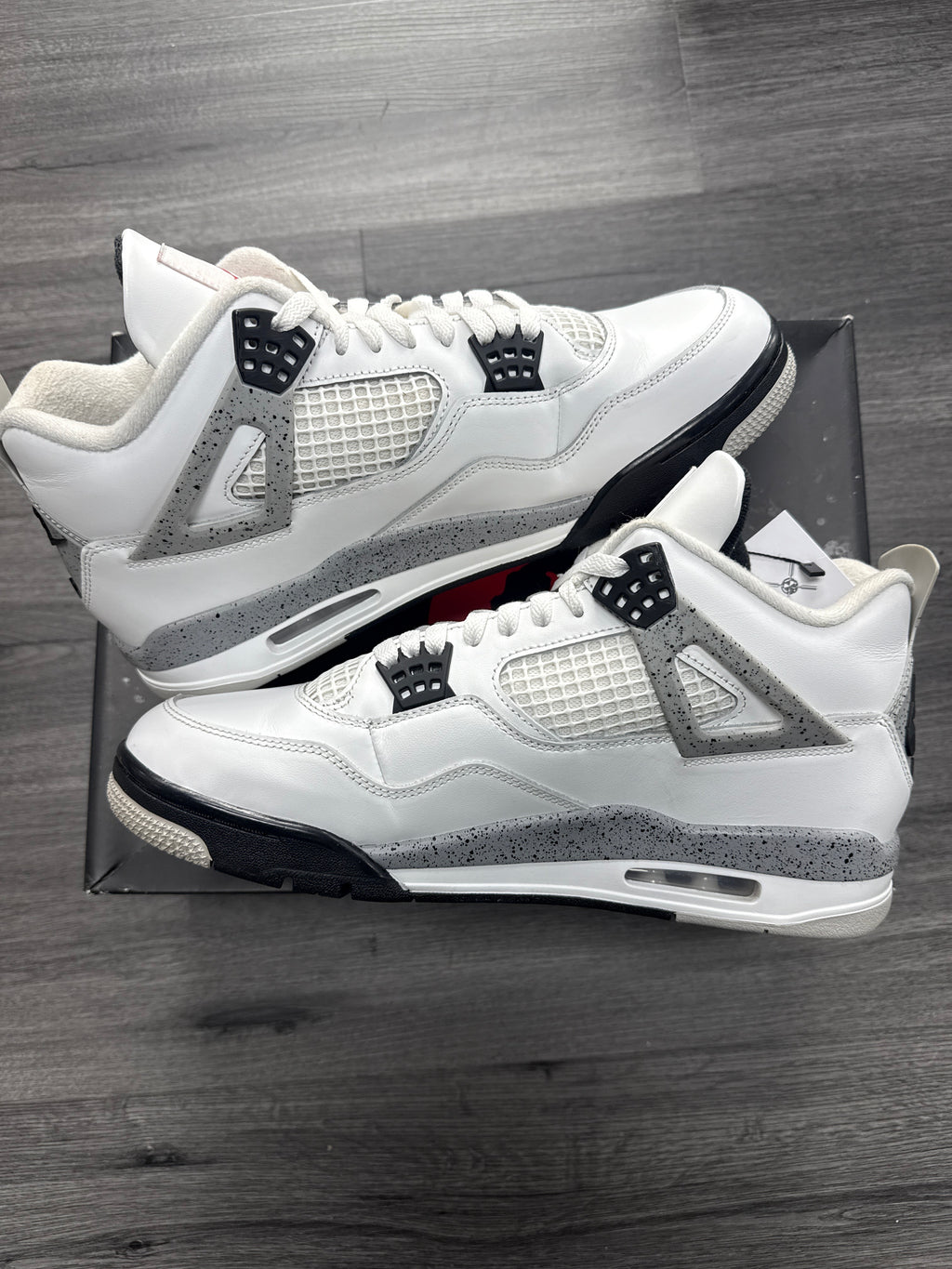 Jordan 4 White Cement - size 11.5