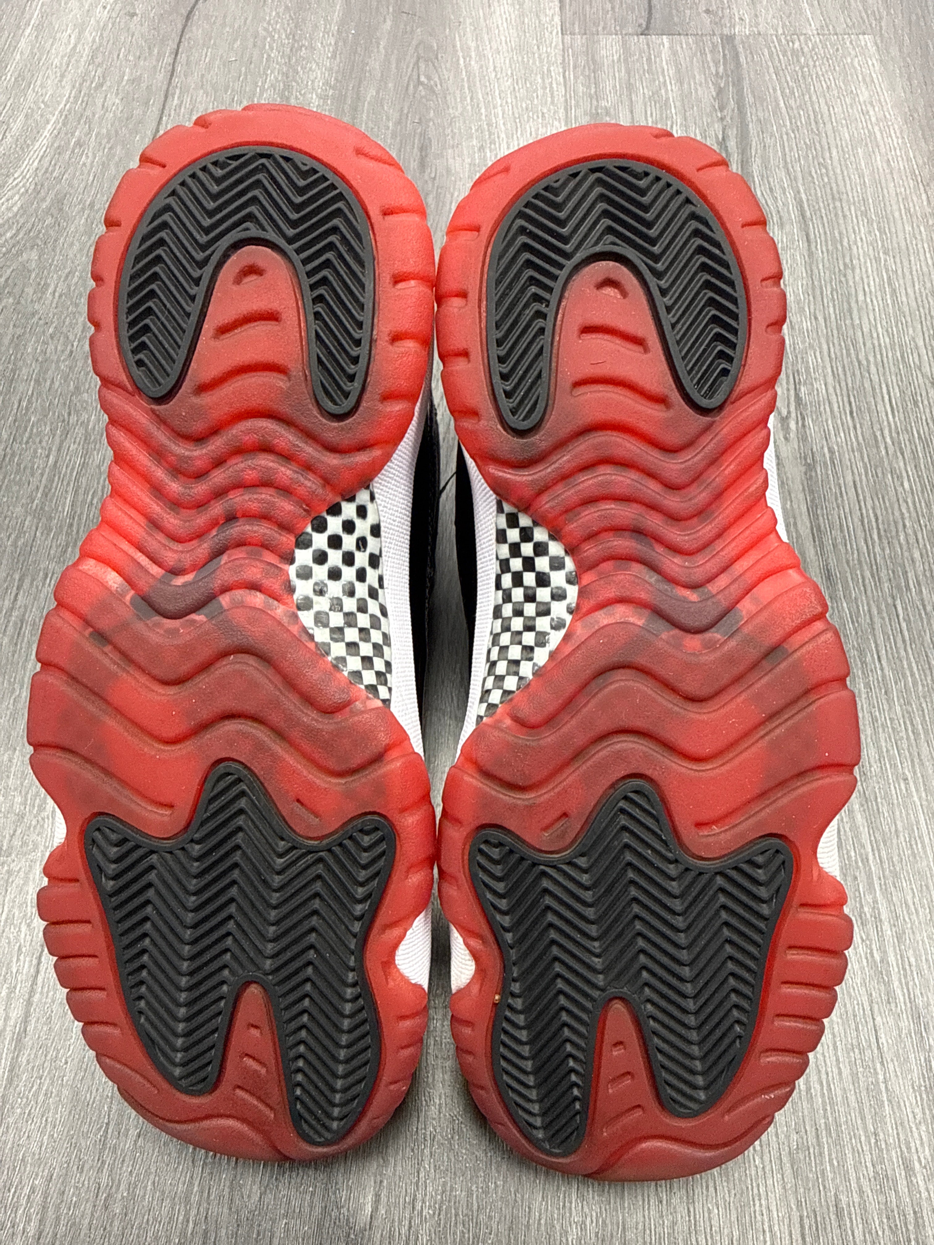 Jordan 11 Bred GS - size 7