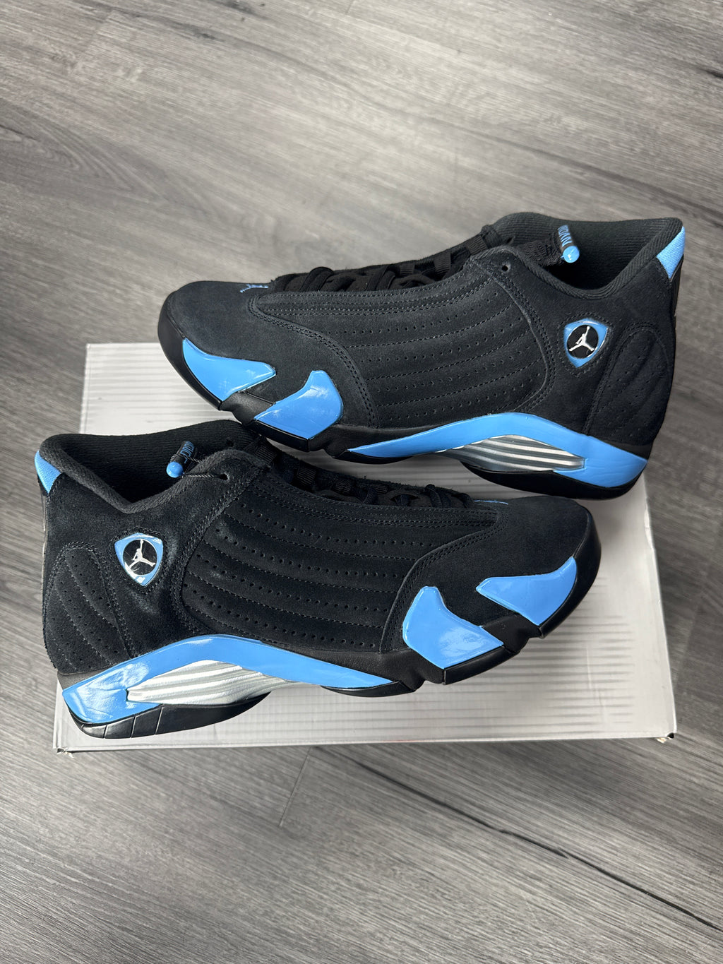 Jordan 14 University Blue - size 9.5