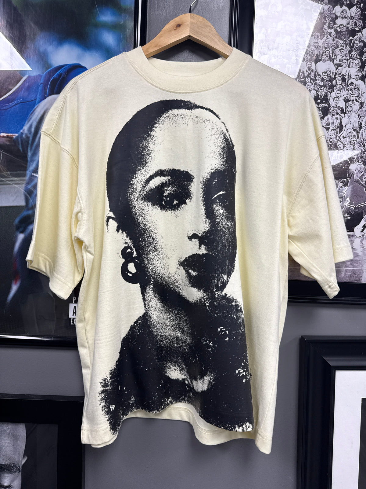 Heights Sade Tee - size S
