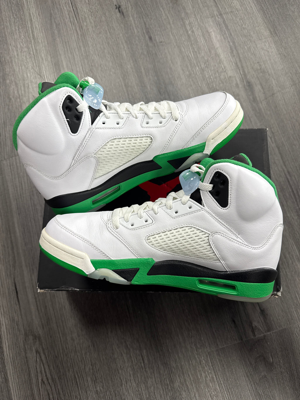 Jordan 5 Lucky Green - size 10M/11.5W