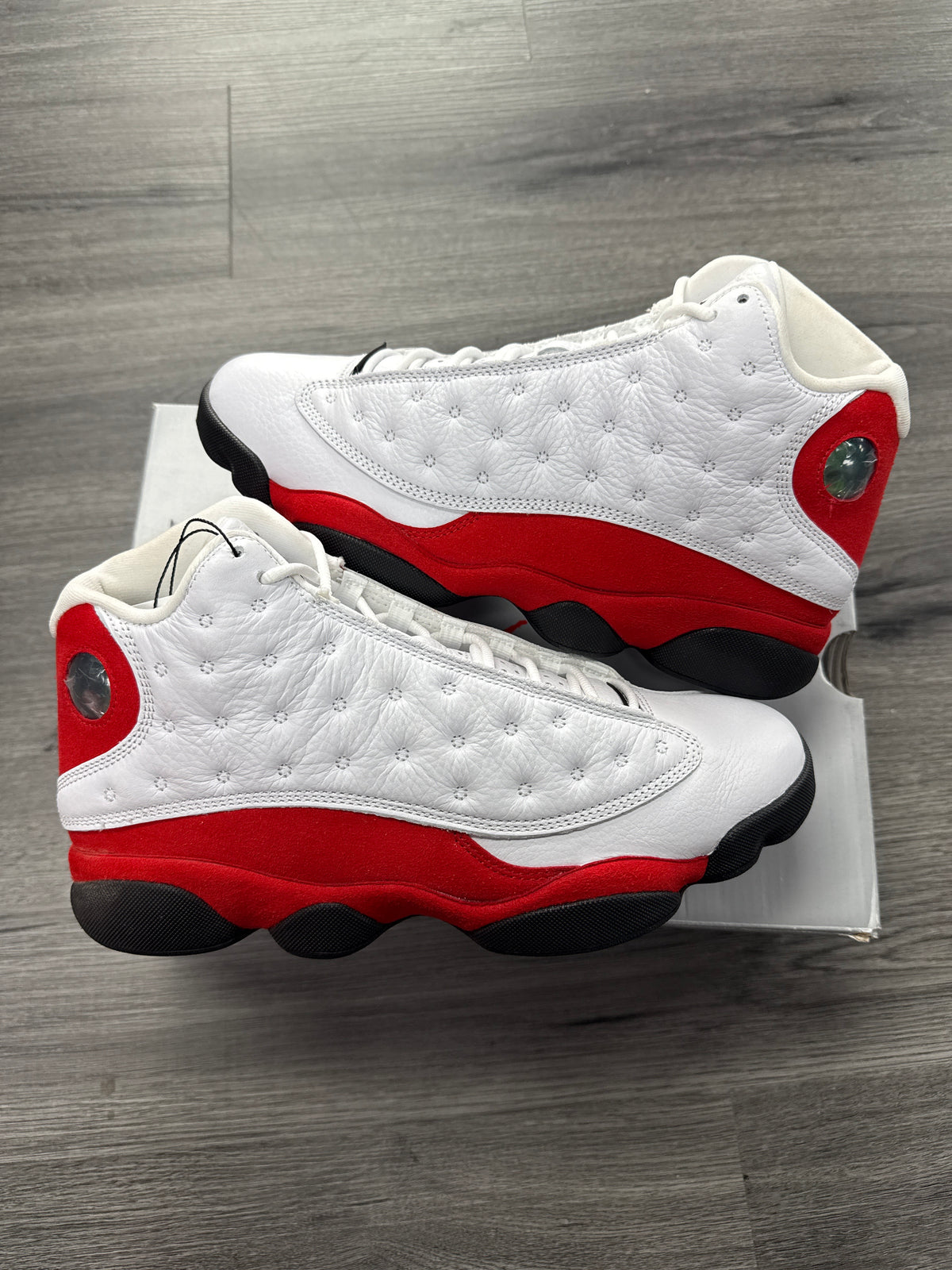 Jordan 13 Chicago - size 8.5