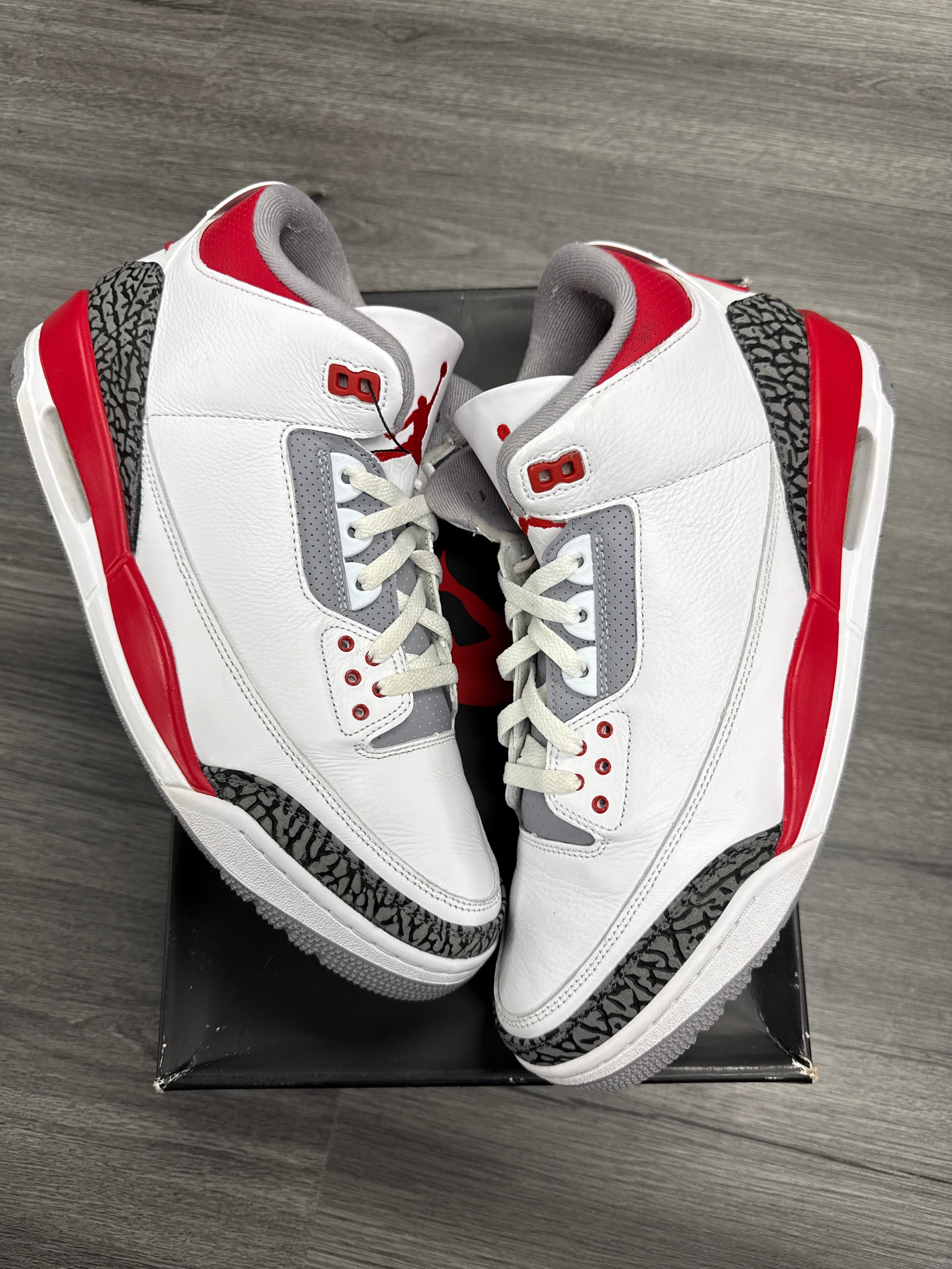 Jordan 3 Fire Red - Size 13