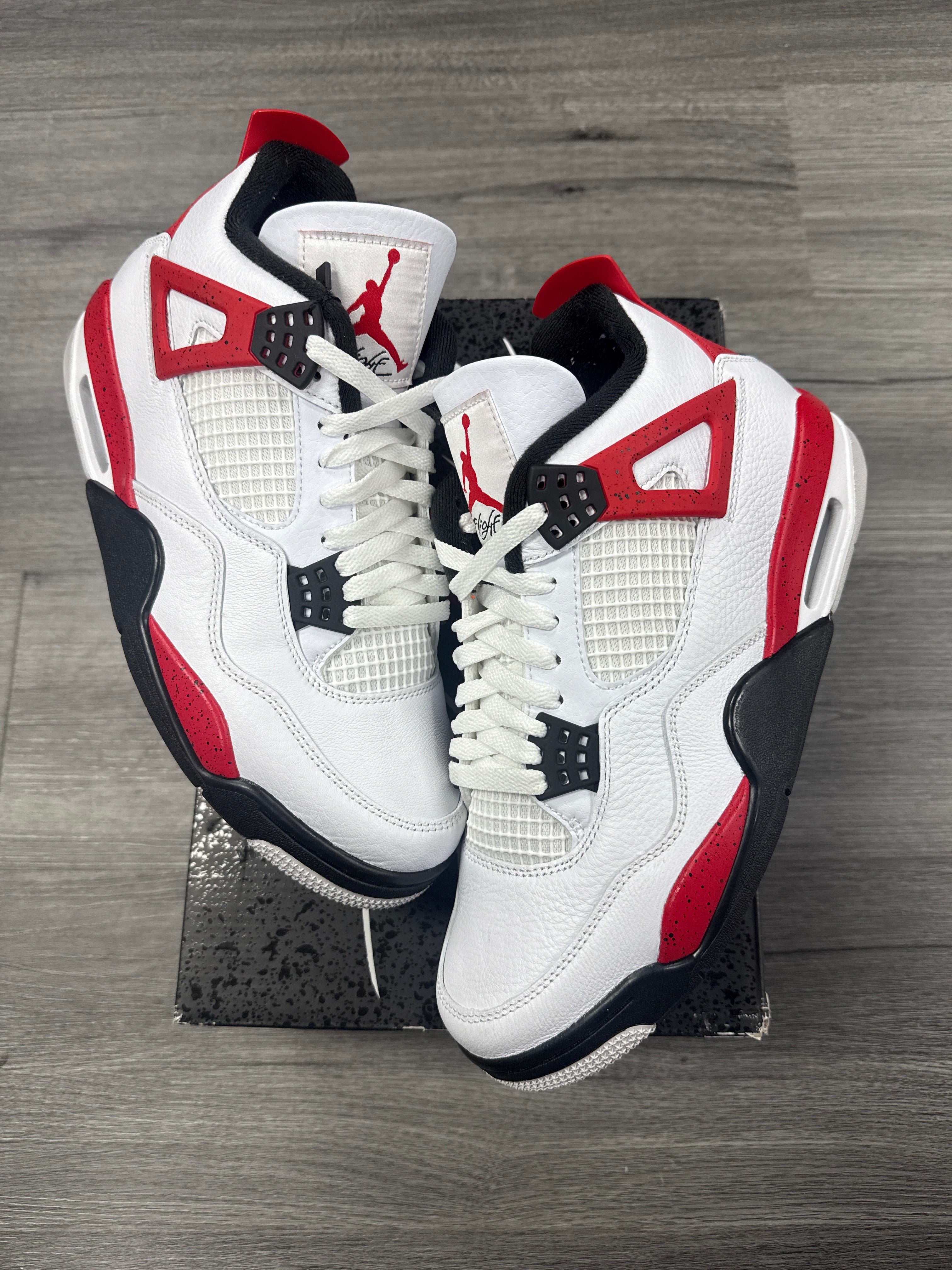 Jordan 4 Red Cement - size 9
