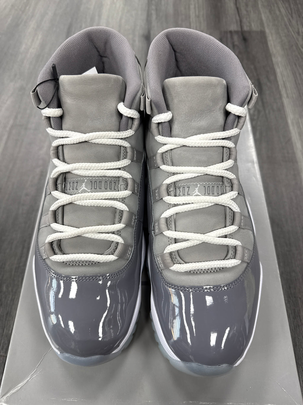 Jordan 11 Cool Grey - size 9.5