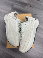 Yeezy Boost 700 Salt - Size 13