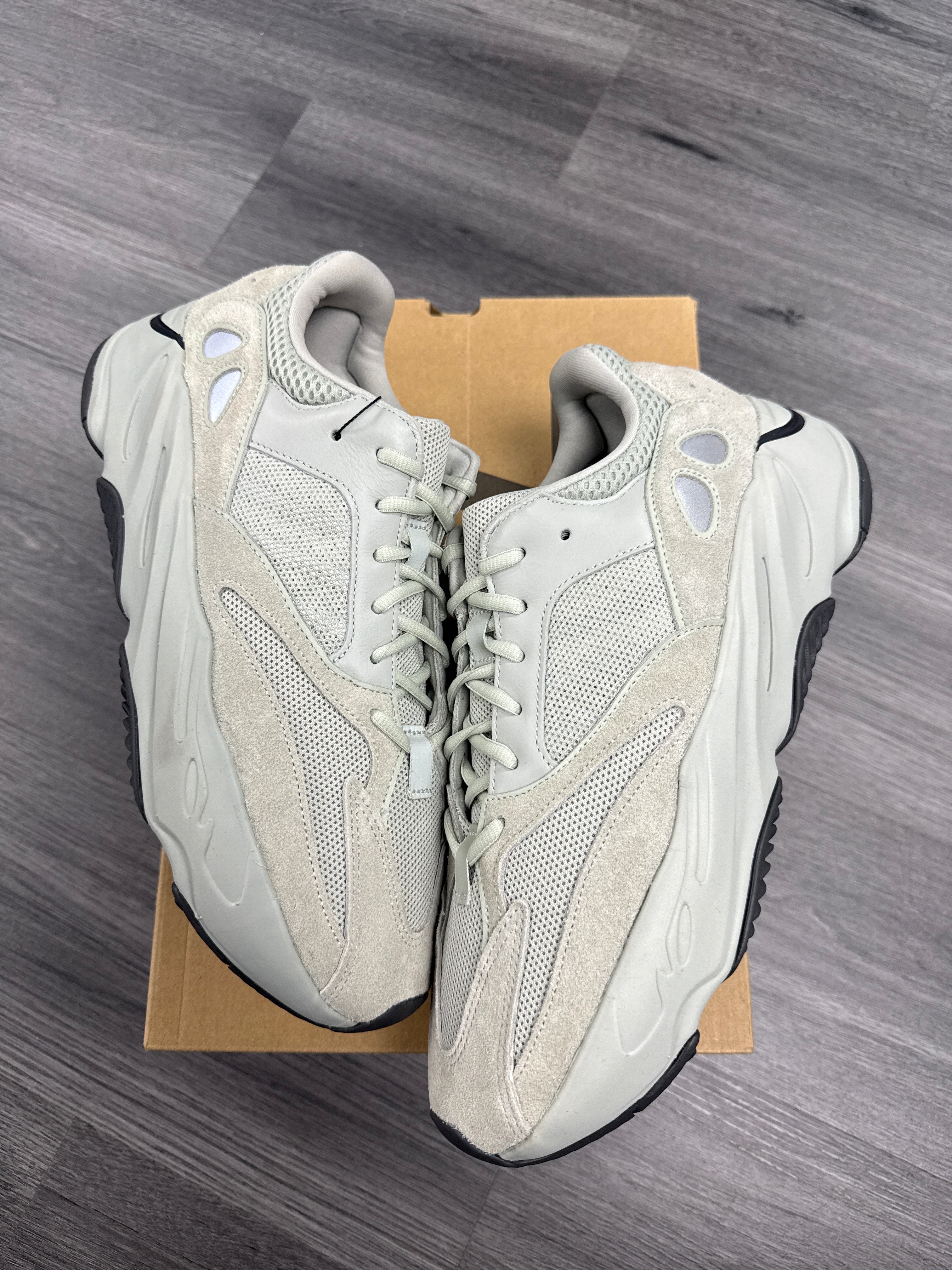 Yeezy Boost 700 Salt - Size 13