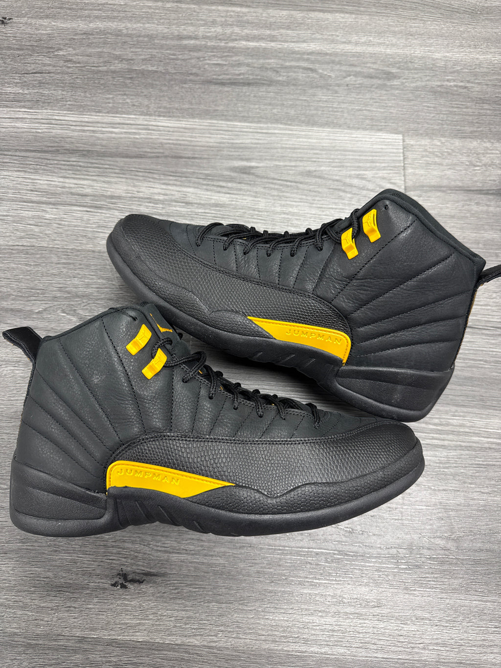 Jordan 12 Black Taxi - Size 13