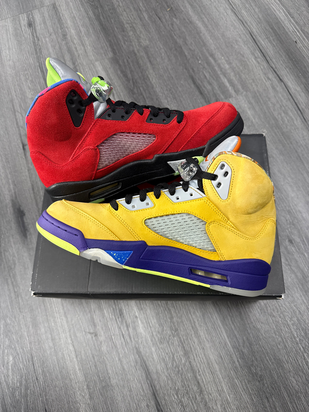 Jordan 5 “What the” size 9