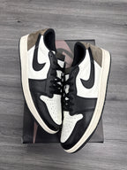 Jordan 1 Low Mocha - Size 13