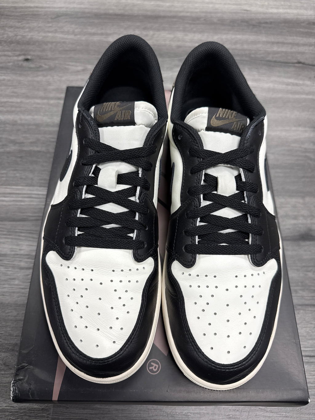 Jordan 1 Low Mocha - Size 13