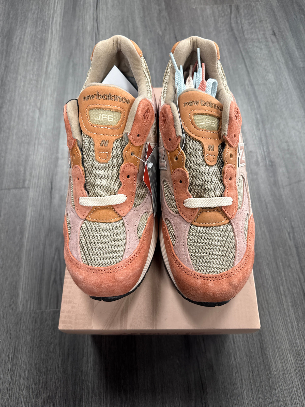New Balance 992 Joe Fresh Goods Aged Well - size 8.5