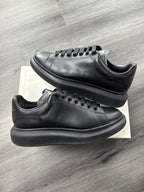 Alexander McQueen Black - size 11