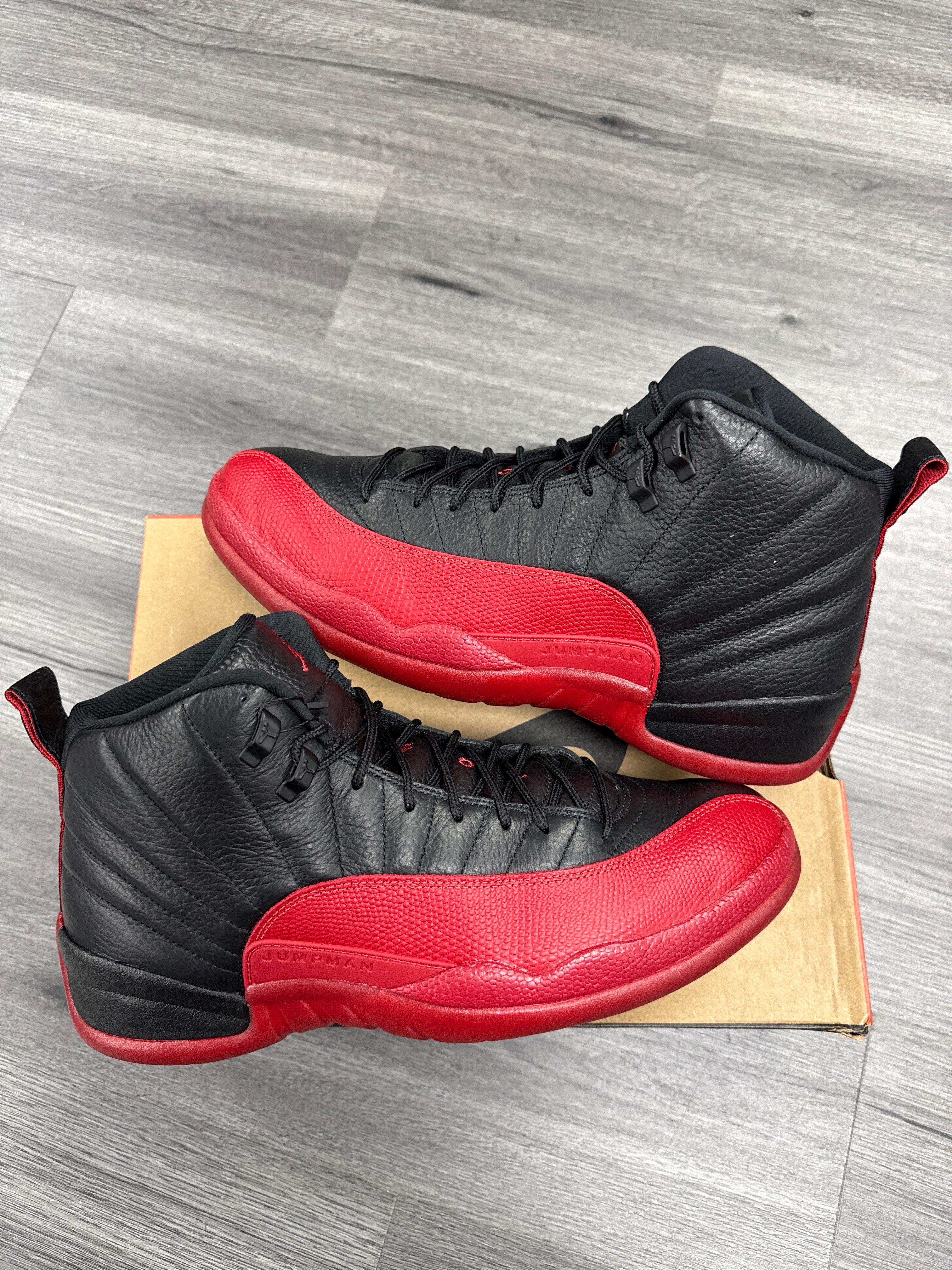 Jordan 12 Flu Game - Size 13