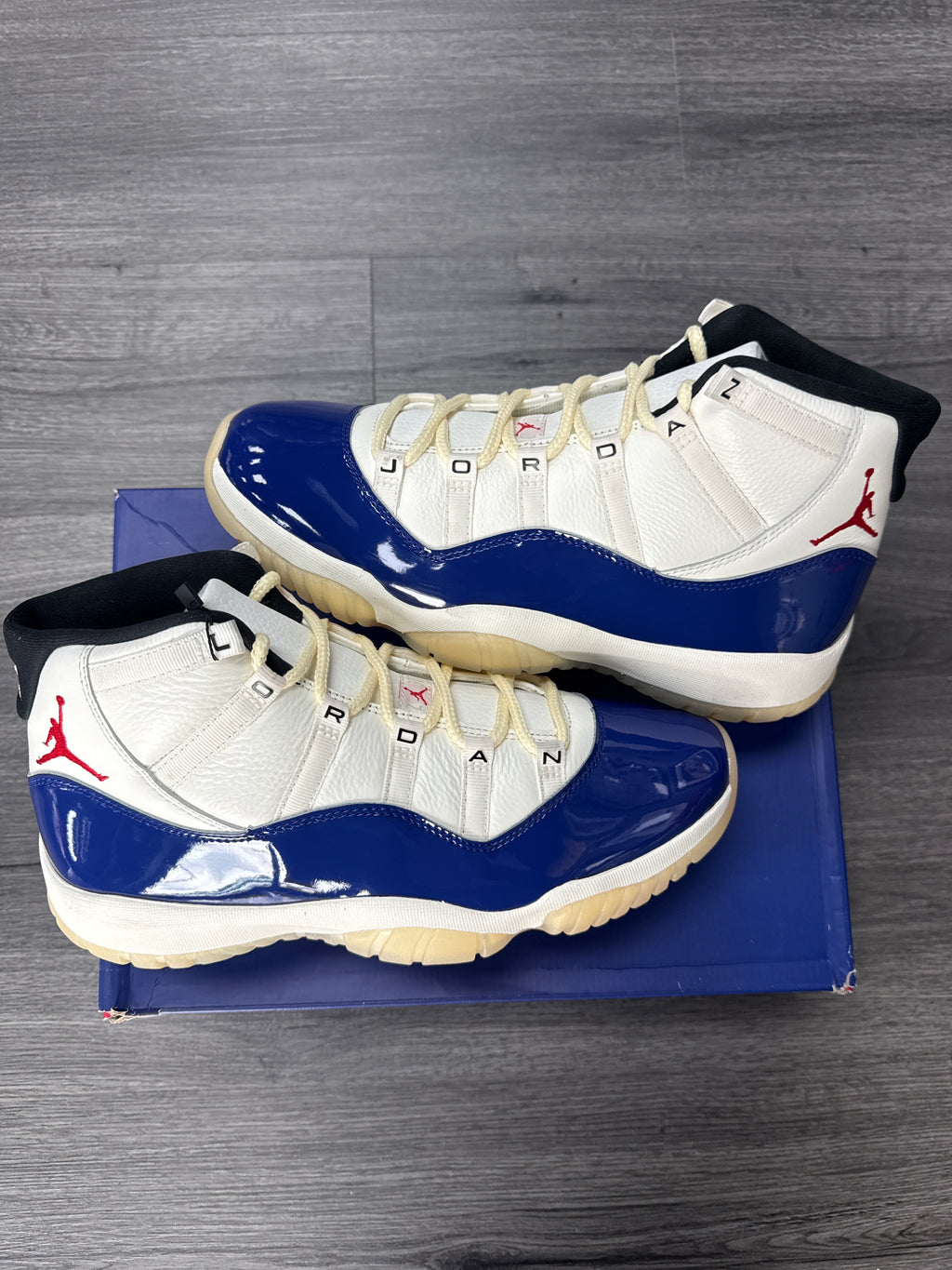 Jordan 11 Rare Air - size 10