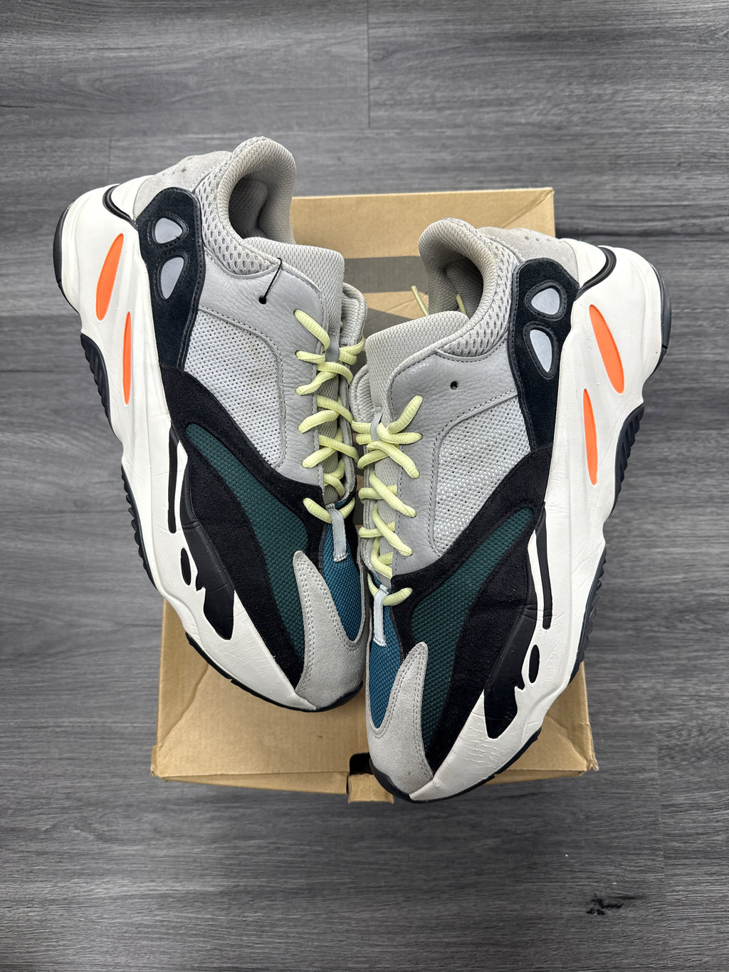 Yeezy 700 Wave Runner - Size 13