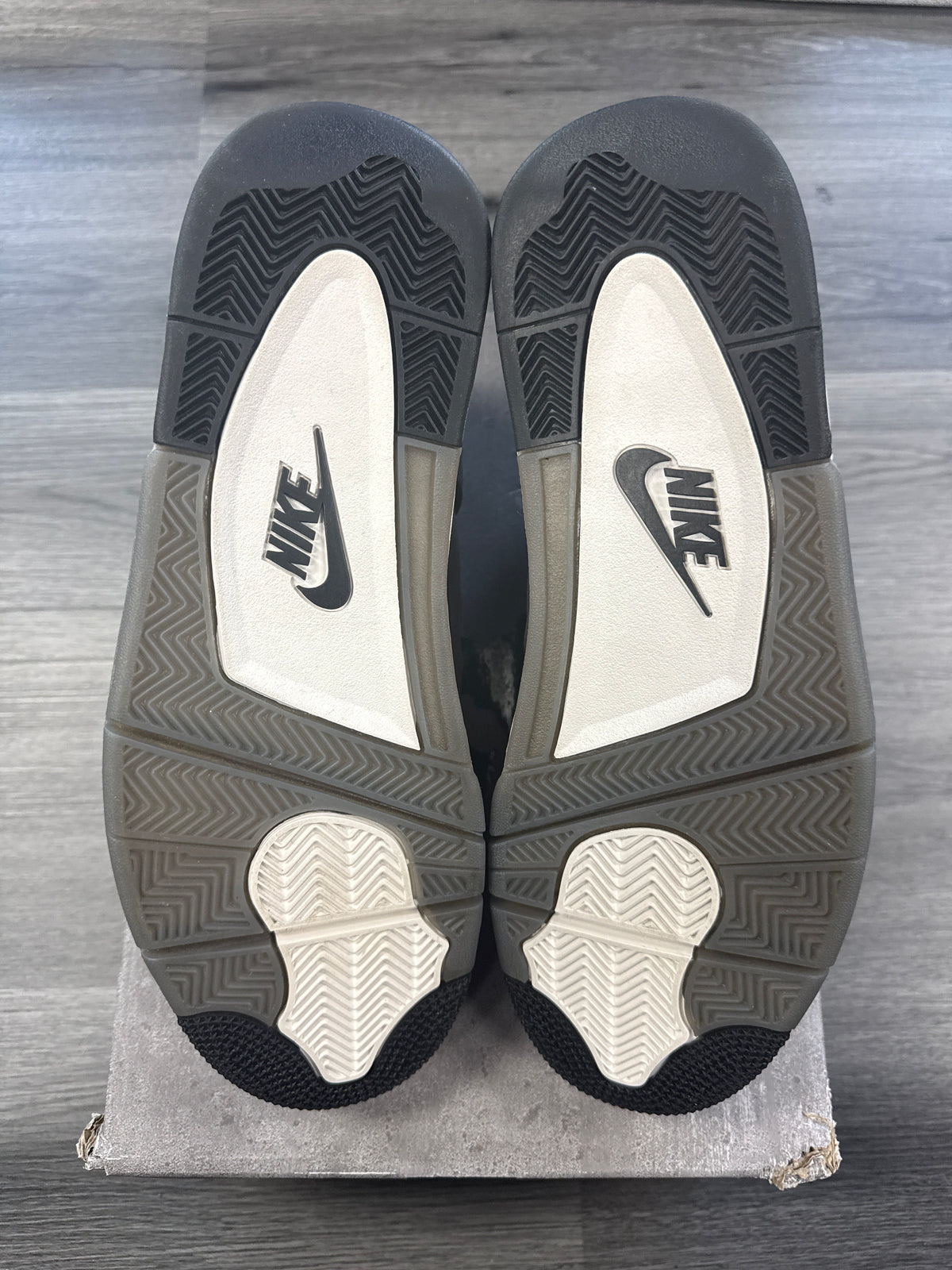 Jordan 4 Cave Stone - size 13