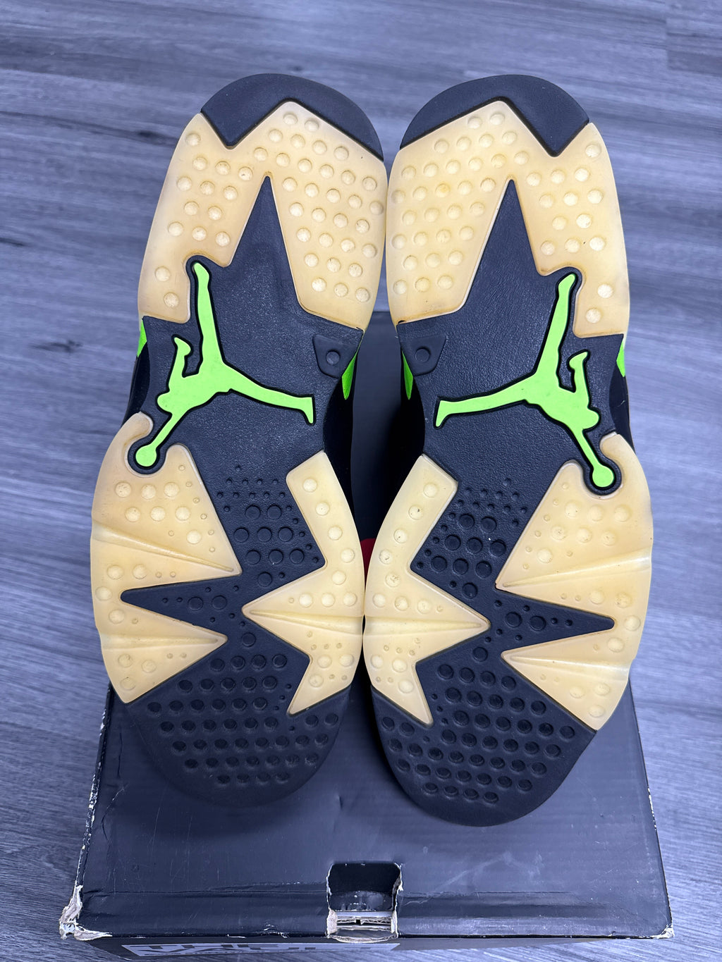 Jordan 6 Electric Green - Size 13
