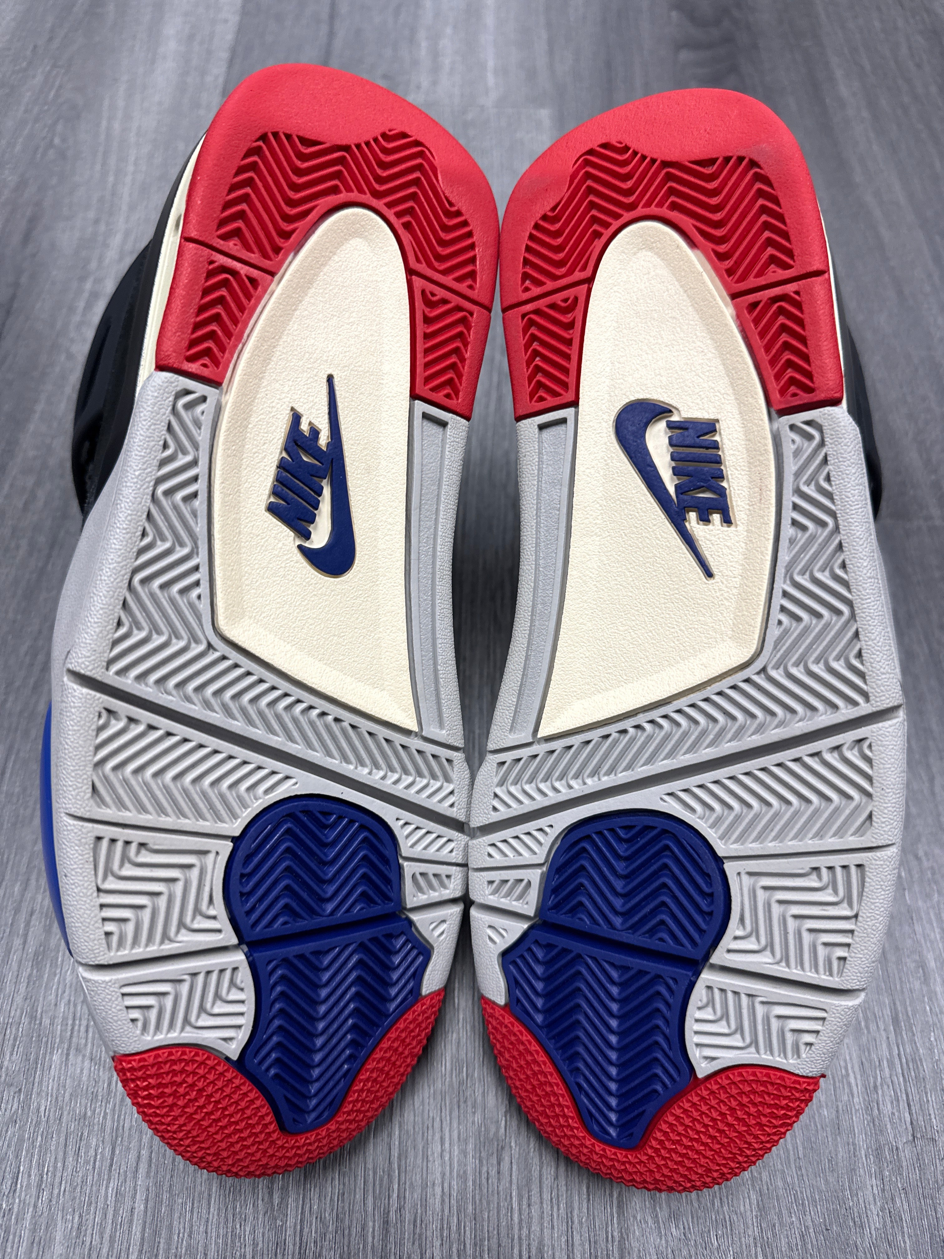 Jordan 4 Rare Air - size 8