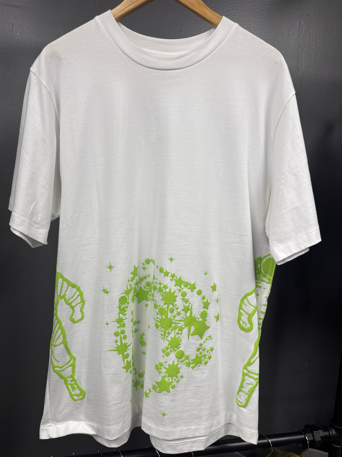 Billionaire Boys Club Neon Print Tee - size xl