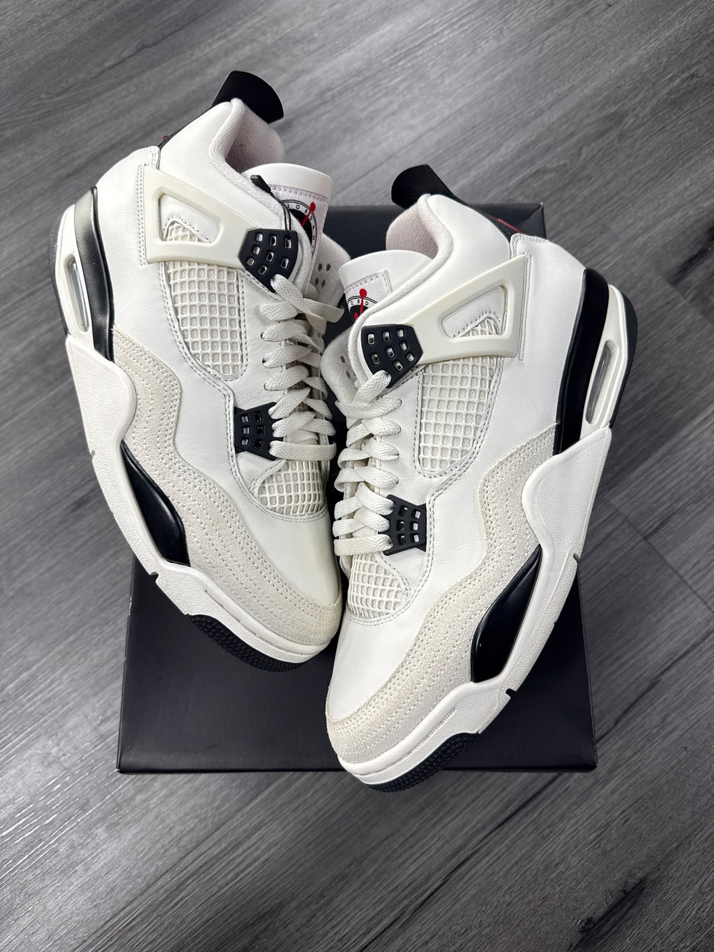 Jordan 4 Flight Club - size 10