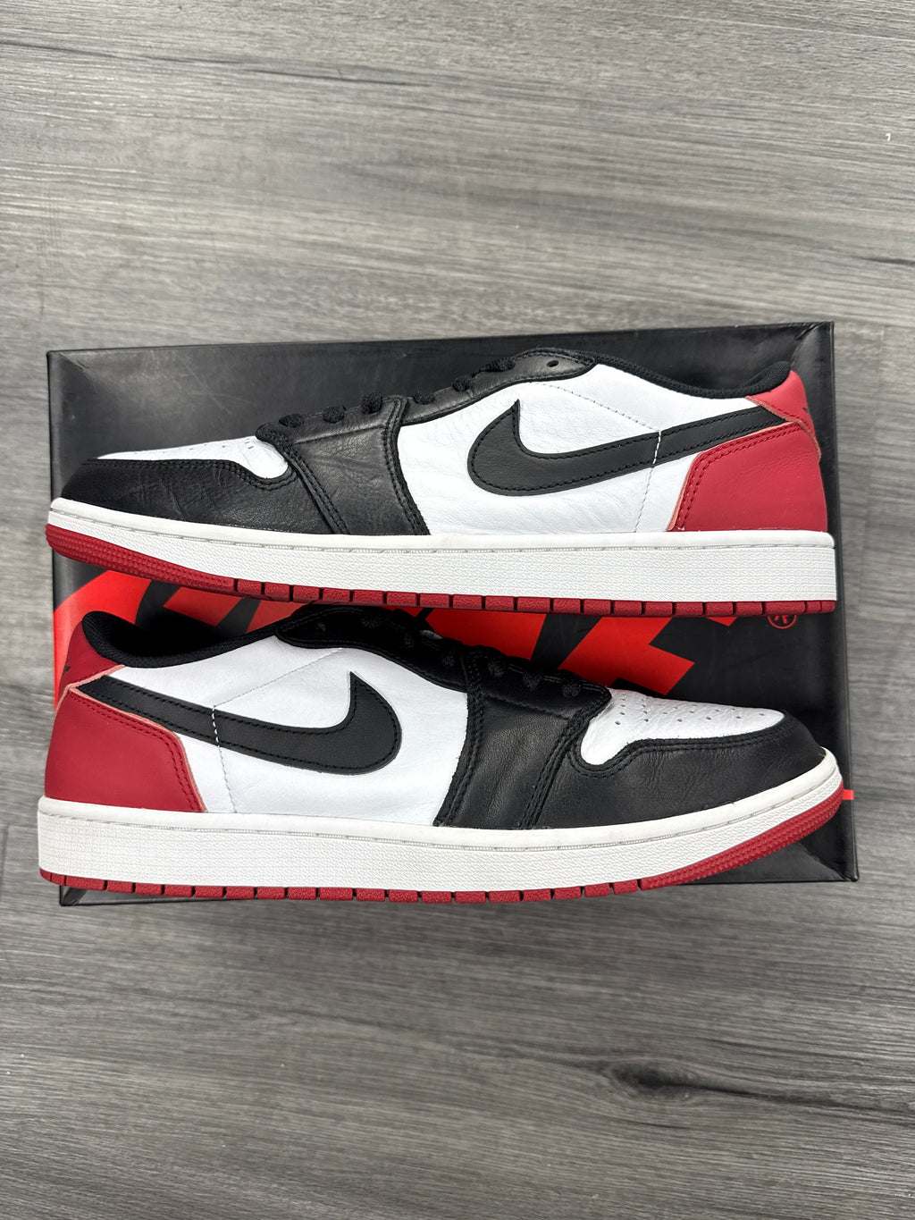 Jordan 1 Low Black Toe - size 13
