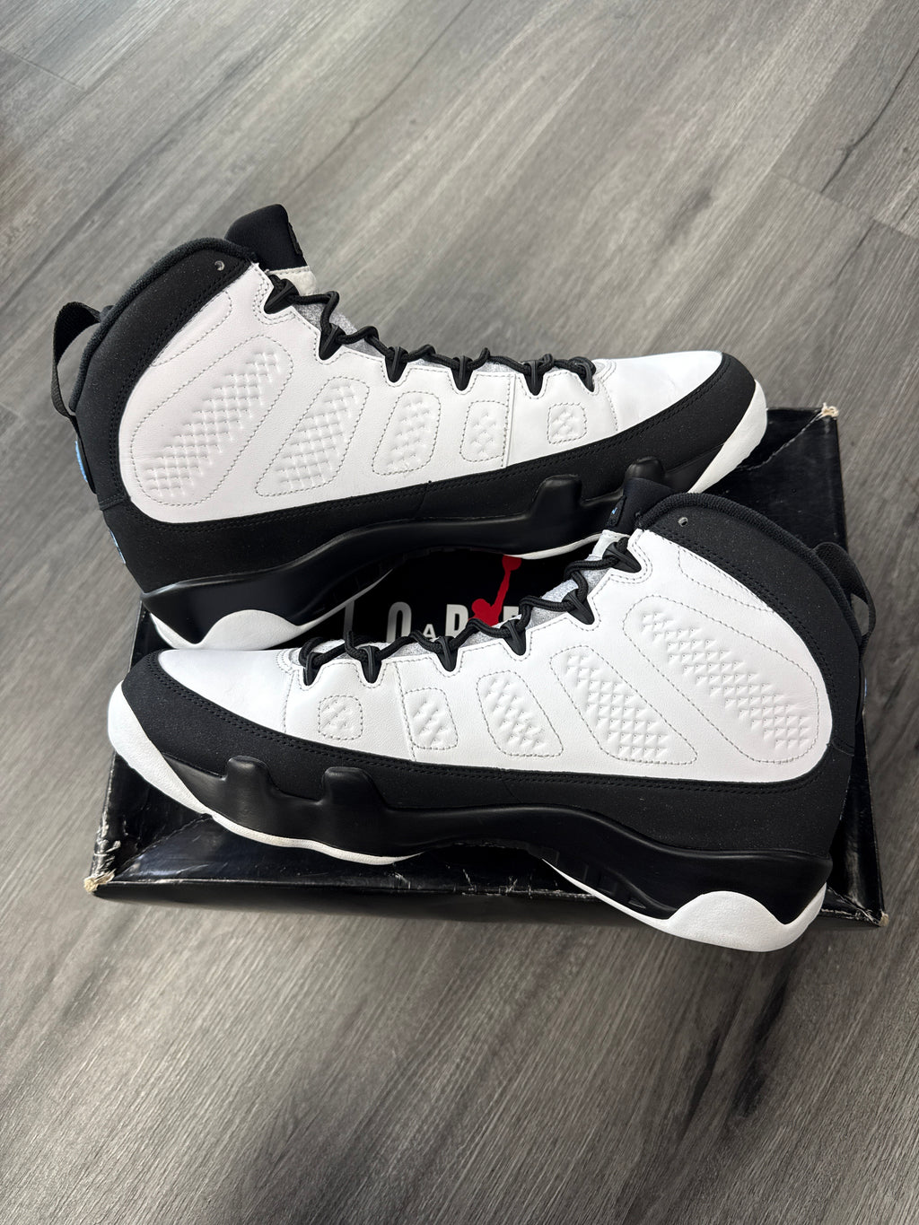 Jordan 9 University Blue - size 11.5