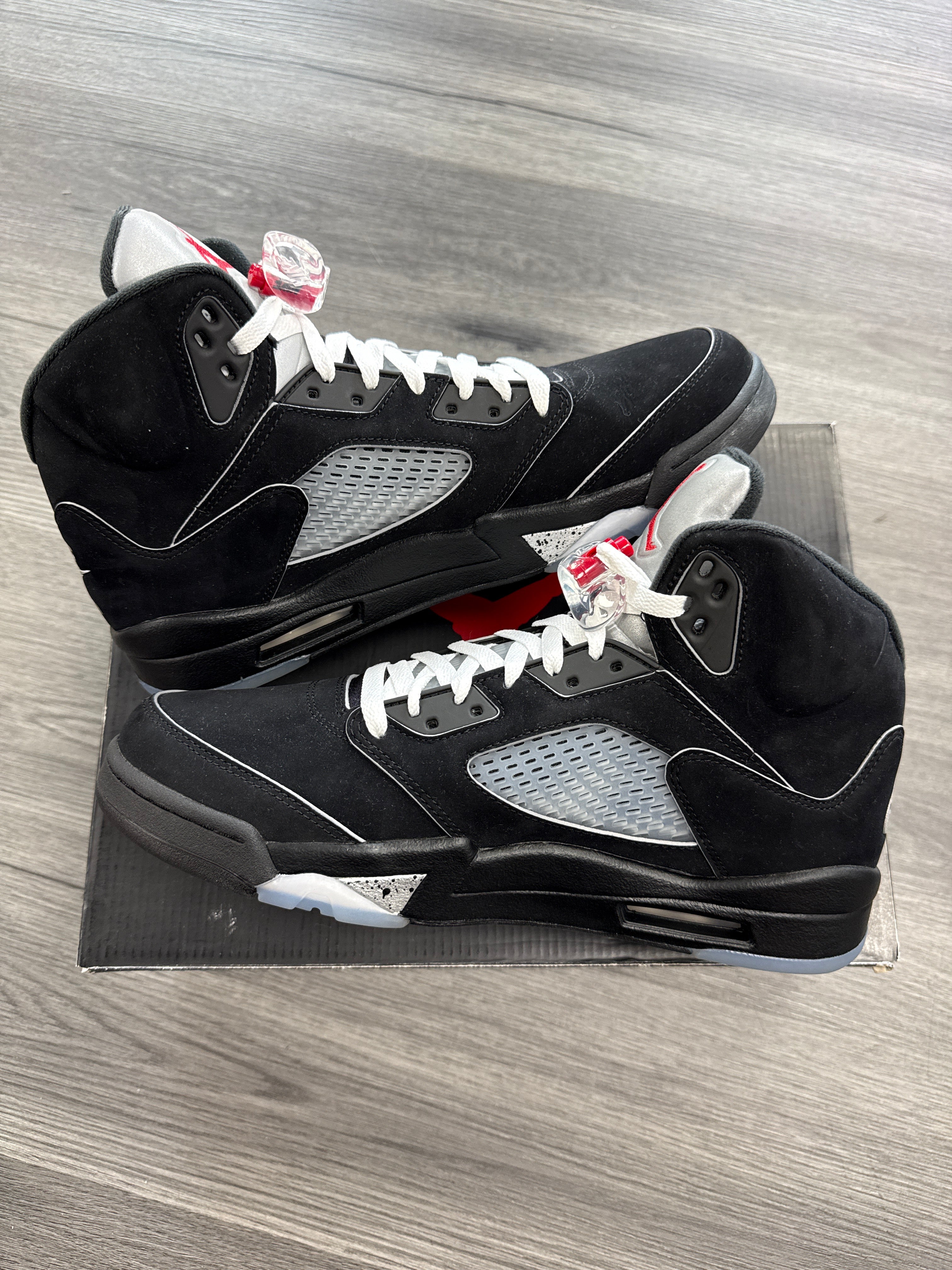 Jordan 5 Black Metallic - size 11