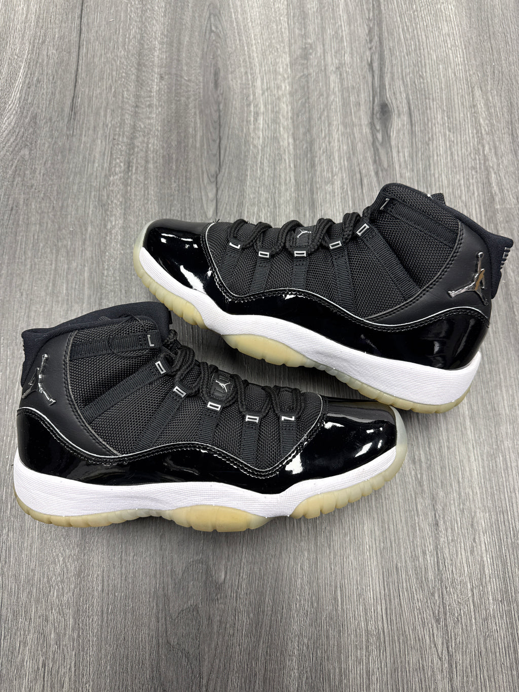 Jordan 11 Jubilee GS - size 7