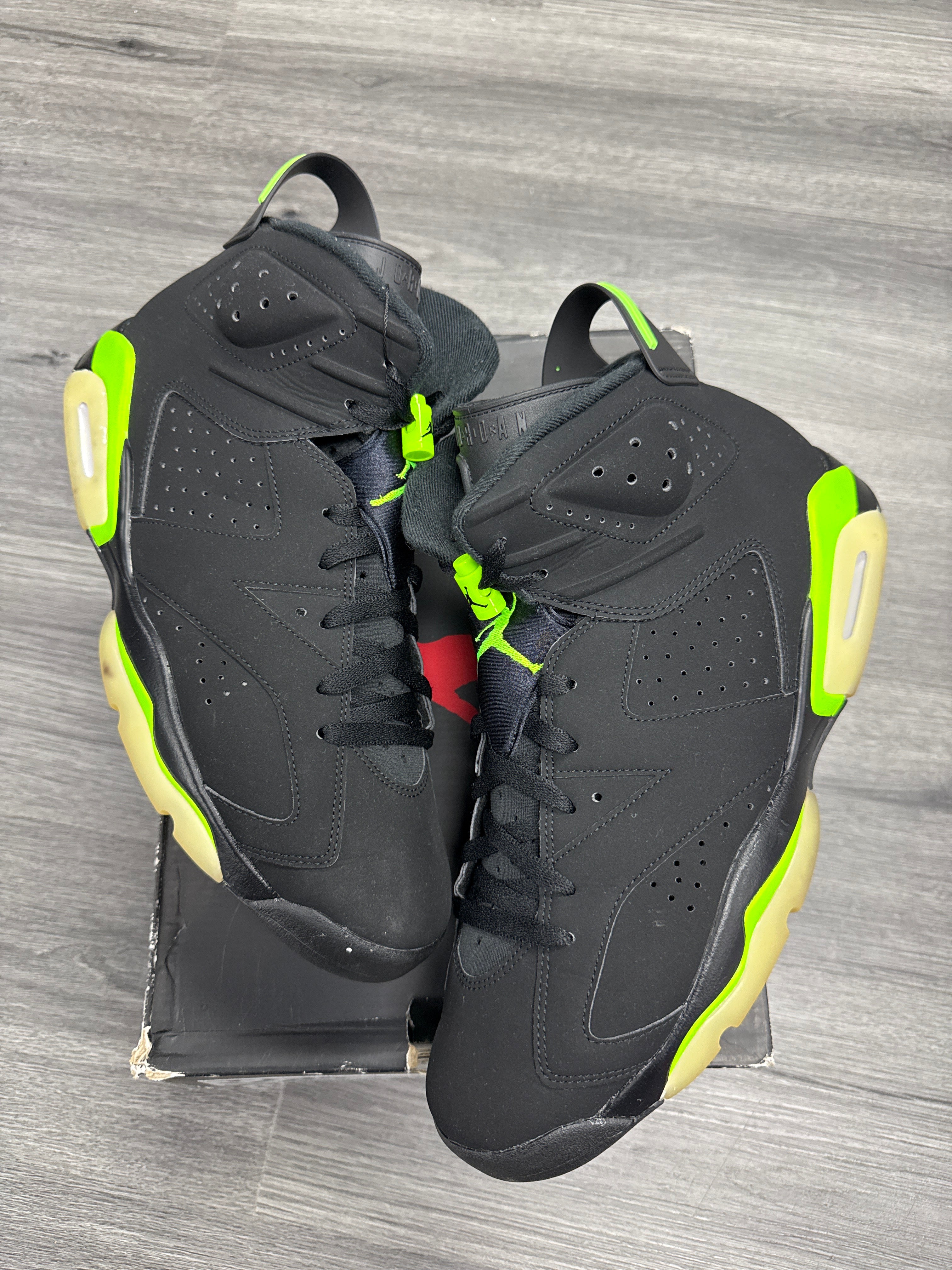 Jordan 6 Electric Green - Size 13