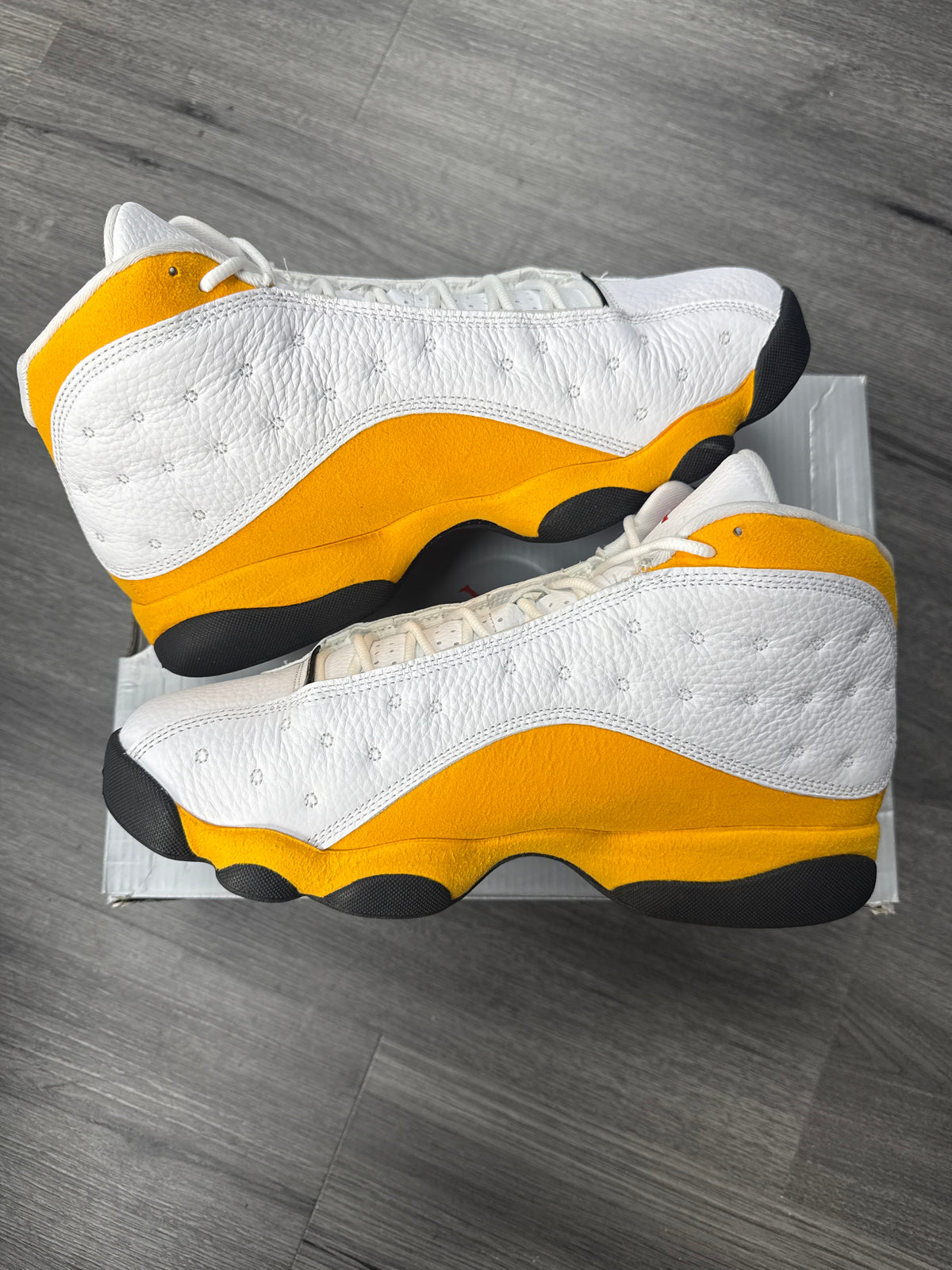 Jordan 13 Del Sol - size 10.5