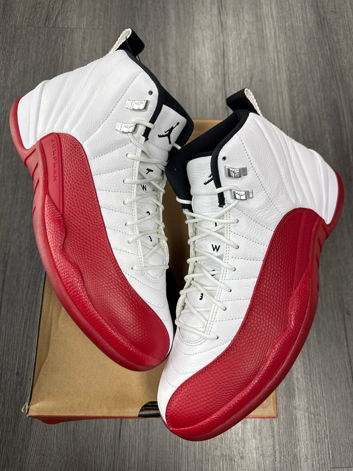 Jordan 12 Cherry - size 14