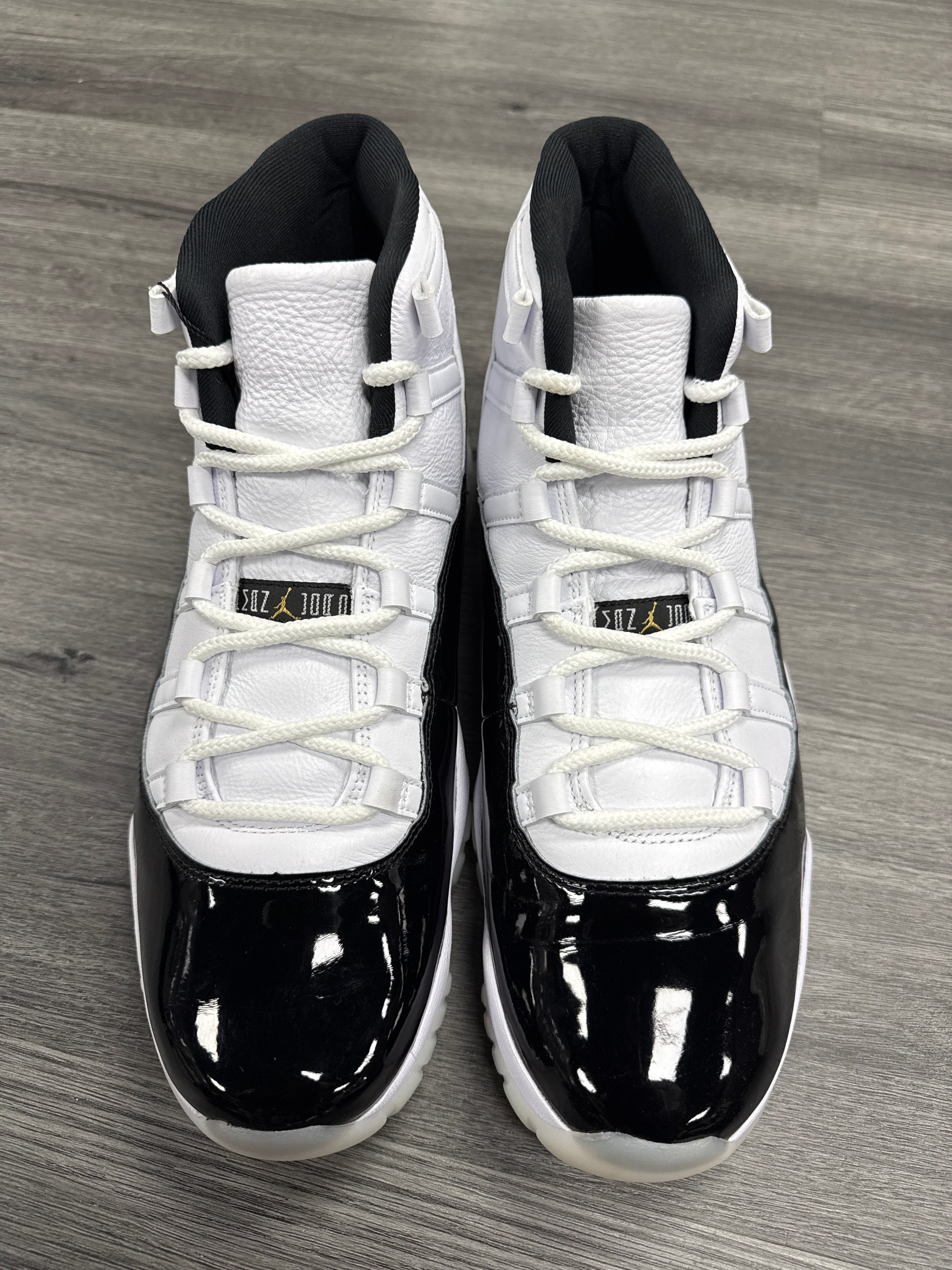 Jordan 11 Gratitude - Size 13