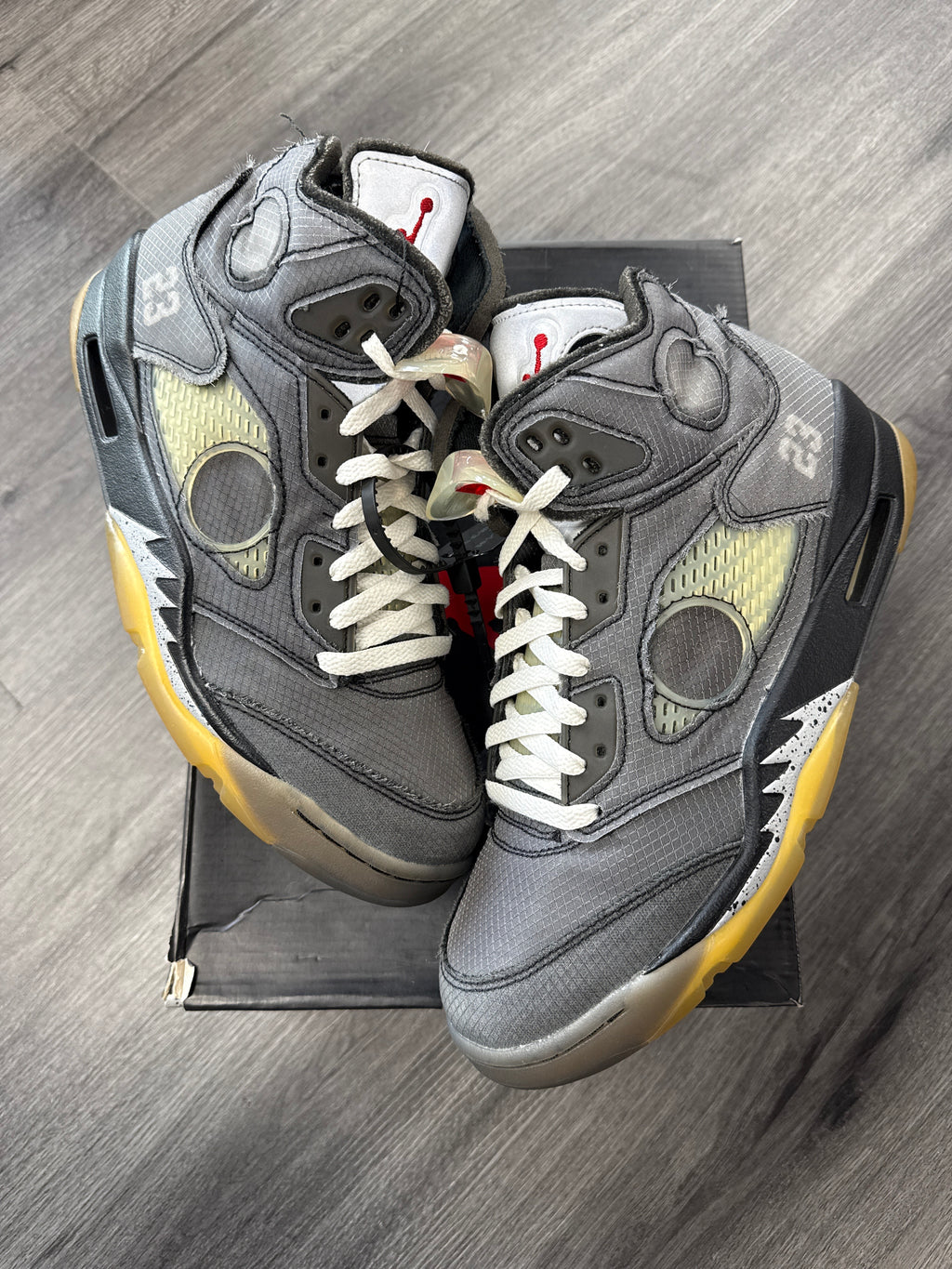 Jordan 5 Off White Muslin - size 9.5