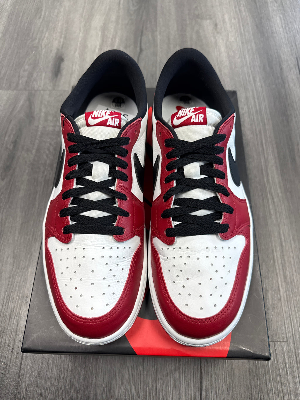 Jordan 1 Low Chicago - size 11.5