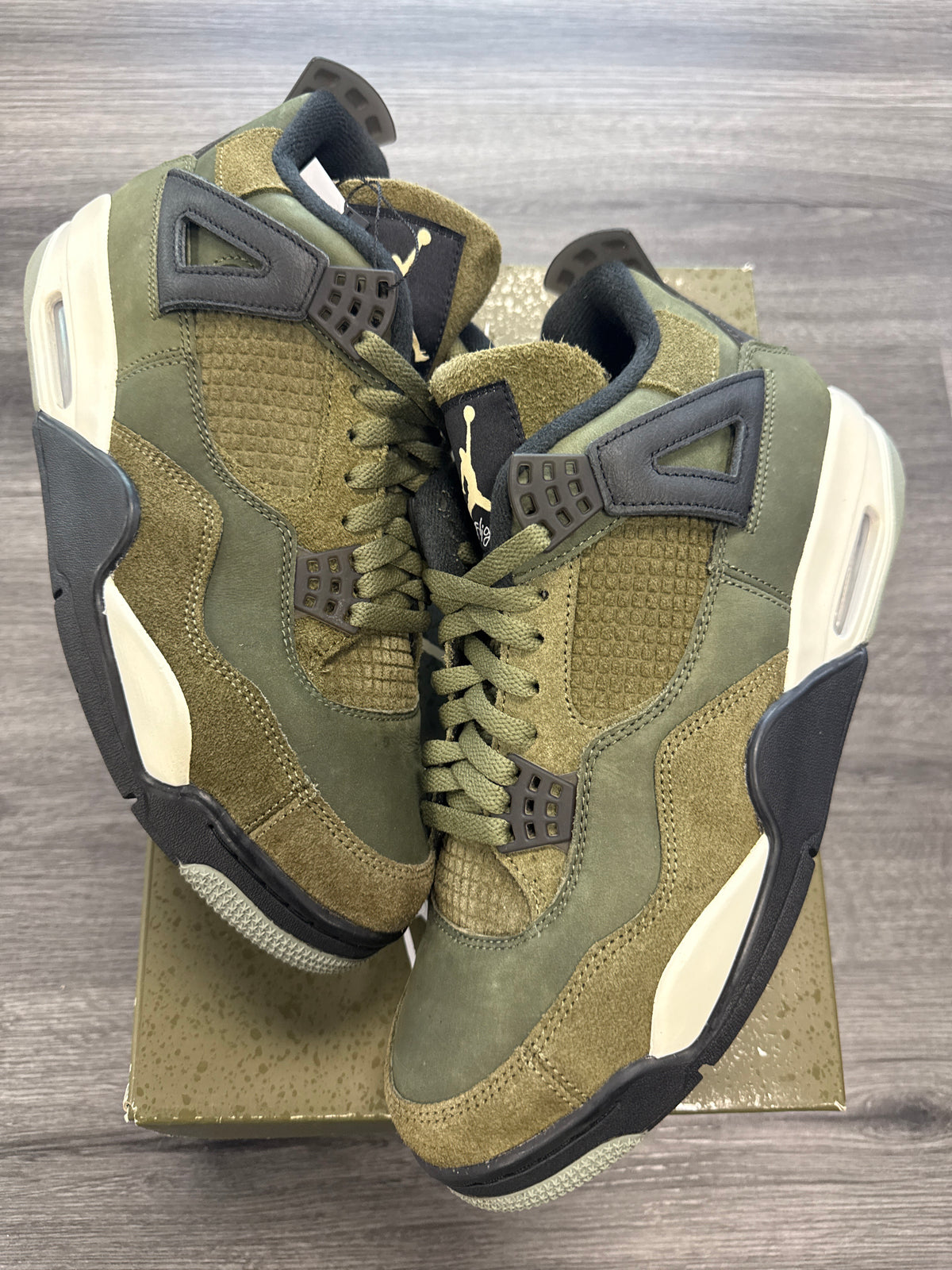 Jordan 4 Craft Green - size 10
