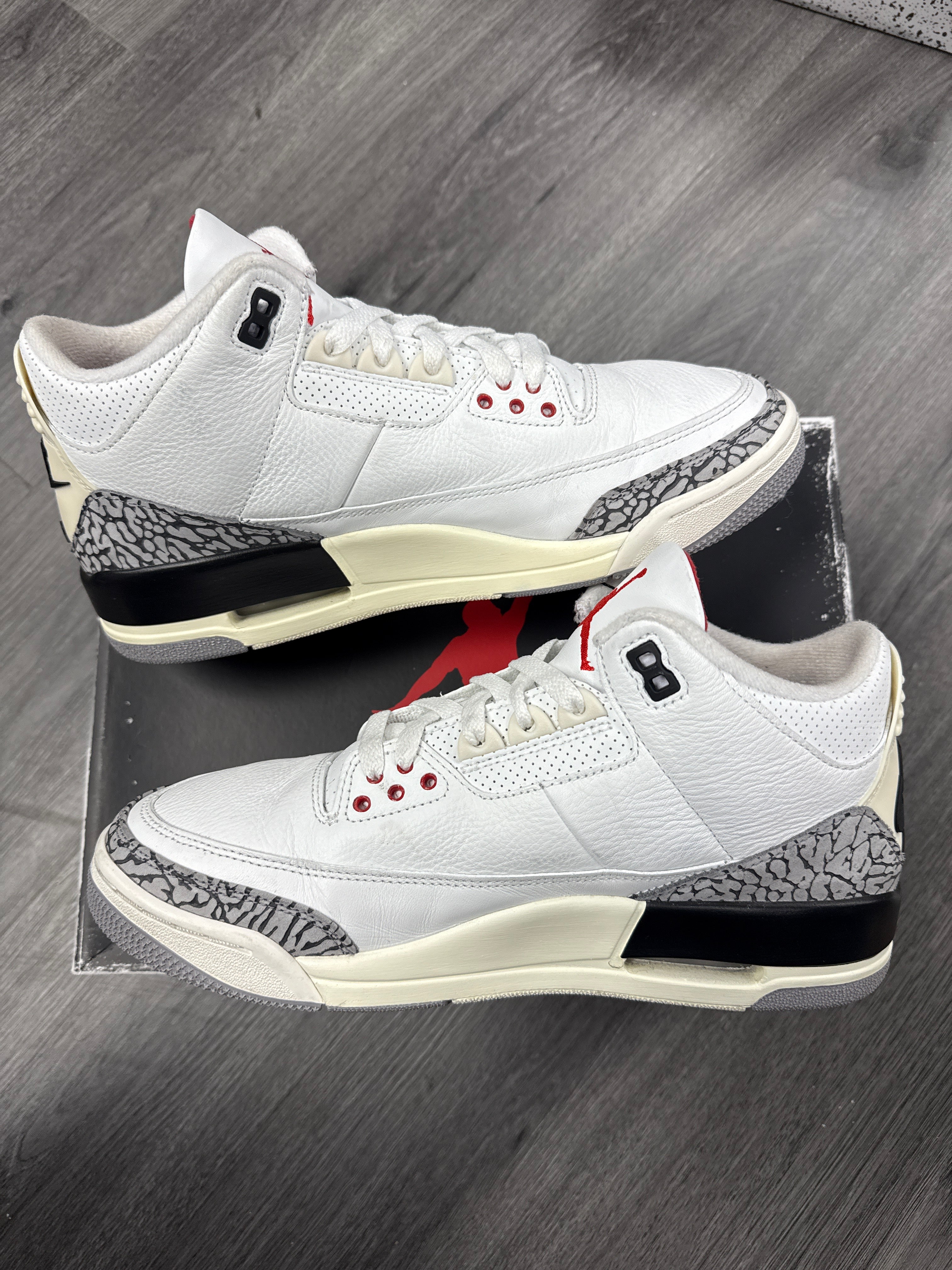 Jordan 3 White Cement Reimagined - size 9